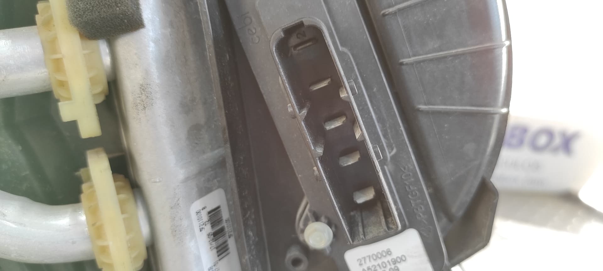 Recambio de CALEFACCION ENTERA NORMAL para OPEL MOVANO B KASTEN/COMBI M9TA6 referencia OEM IAM 272700034R   - BLANCO 6