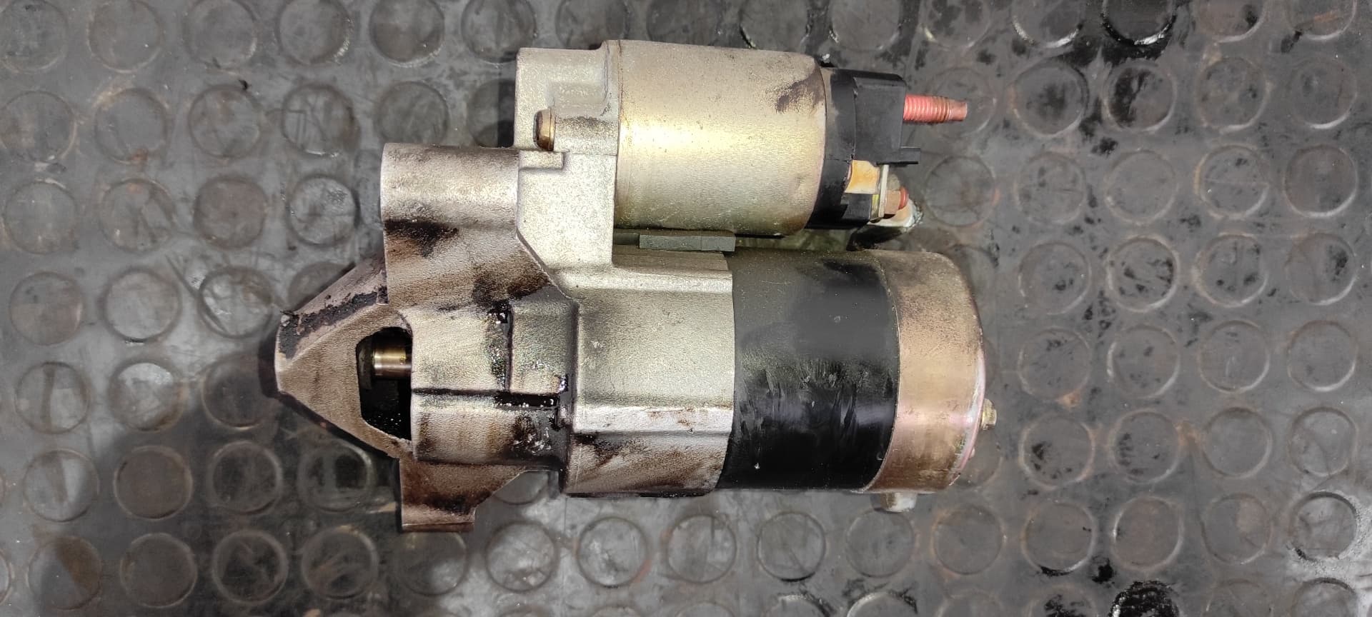 Recambio de MOTOR ARRANQUE para PEUGEOT 407 6FZEW7J4 referencia OEM IAM M000T82081   - PLATA 6