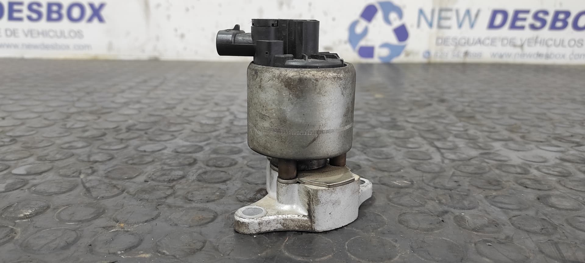 Recambio de VALVULA EGR para PEUGEOT 407 SR Confort 6FZEW7J4 referencia OEM IAM 97097 13241P   - PLATA 2