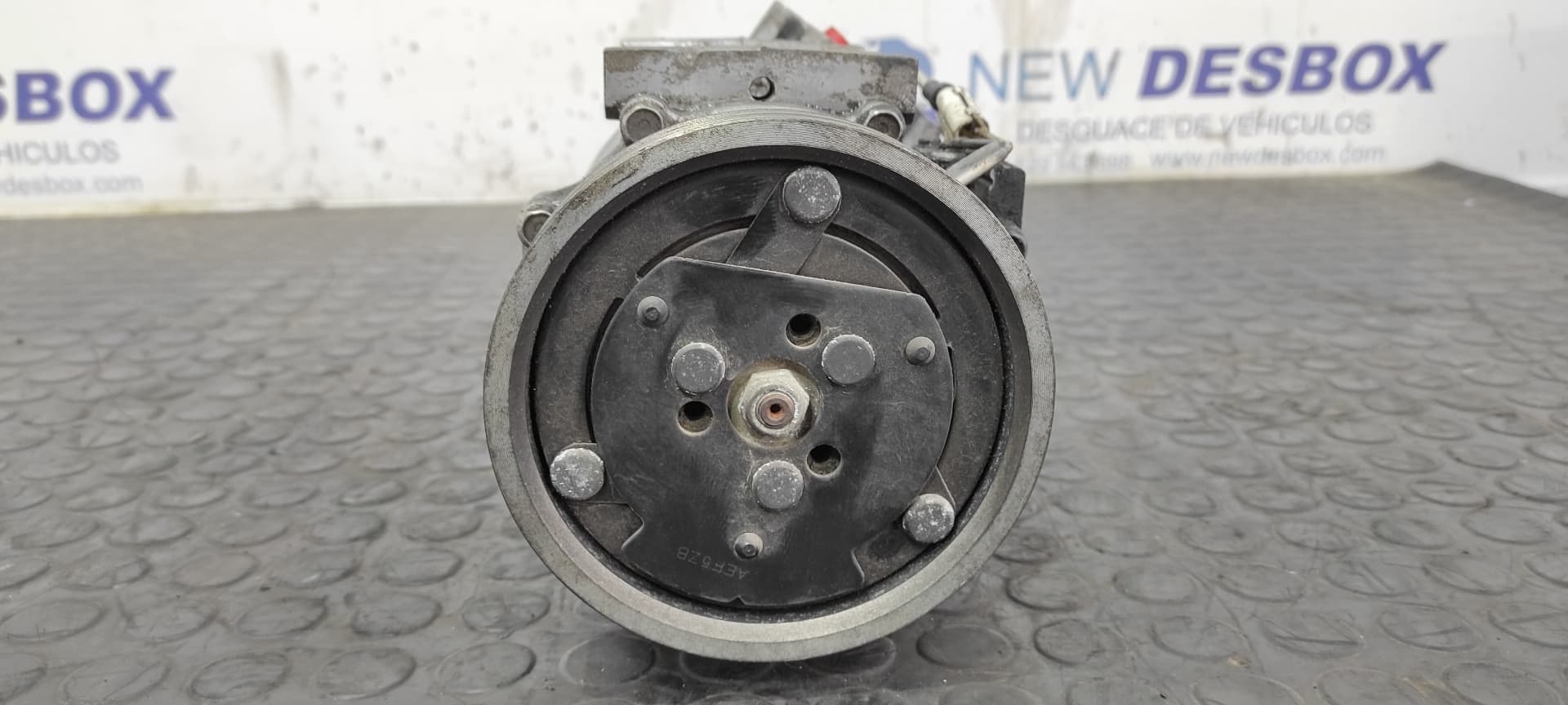 Recambio de COMPRESOR AIRE ACONDICIONADO para DACIA LOGAN K9KK7 referencia OEM IAM 8200526884A   - PLATA 4