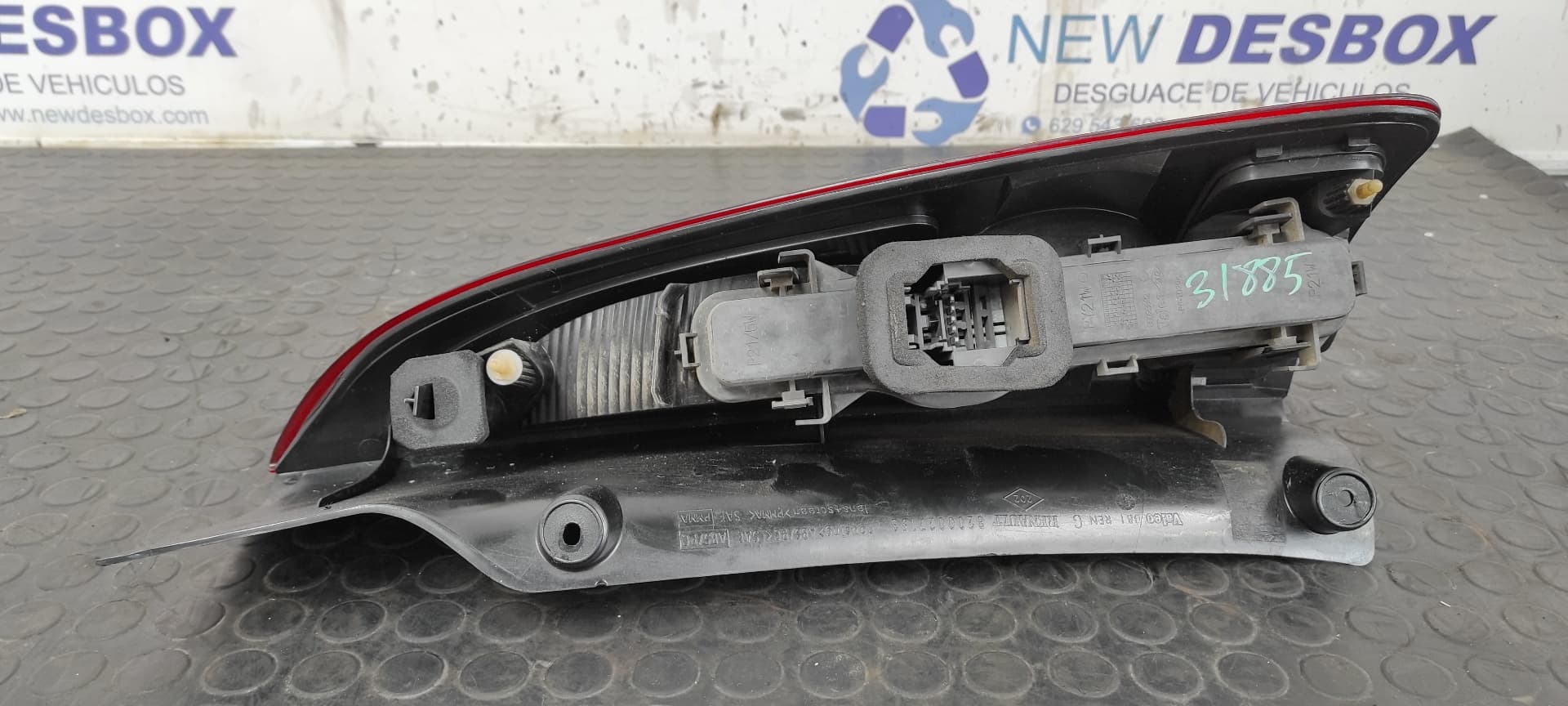 Recambio de PILOTO TRASERO IZQUIERDO para RENAULT ESPACE IV (JK0) 1.9 dCi Diesel F9Q820 referencia OEM IAM 8200027153   - NEGRO 2