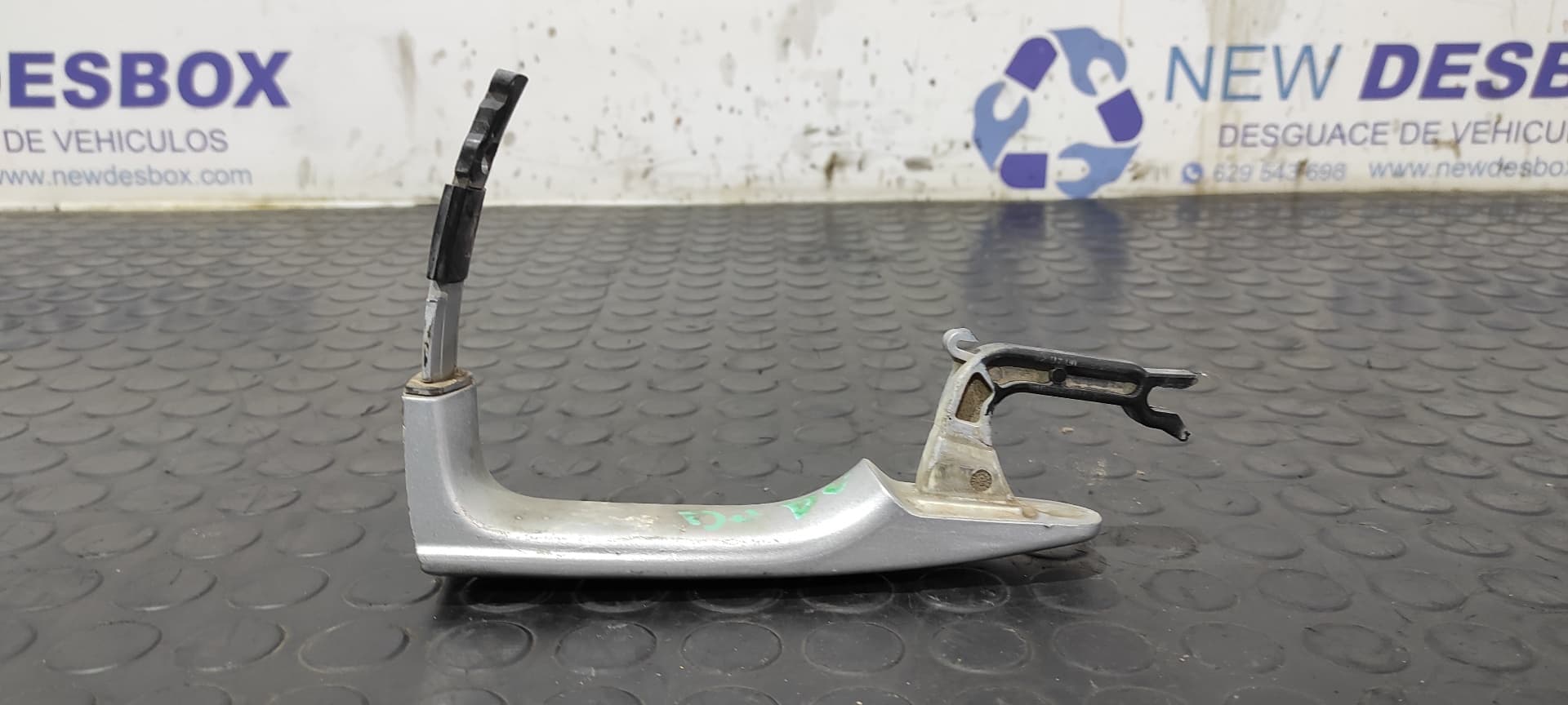 Recambio de MANETA DELANTERA DERECHA para FIAT ULYSSE (179) 2.2 JTD Dynamic 4HWDW12ATED4 referencia OEM IAM 1487228077   - GRIS 2