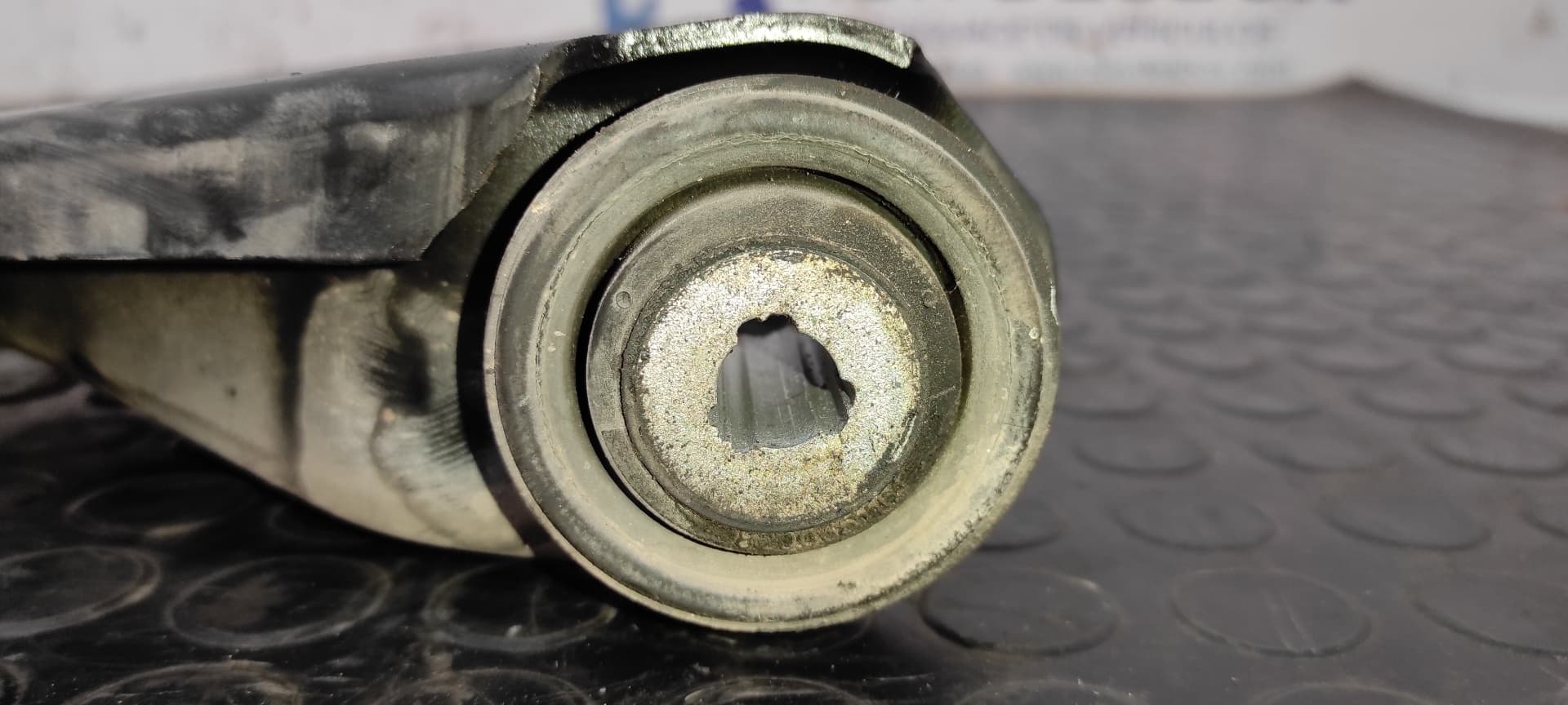 Recambio de BRAZO IZQUIERDO INFERIOR DELANTERO para RENAULT TWINGO Societe D7F referencia OEM IAM 042E135G   - NEGRO 5
