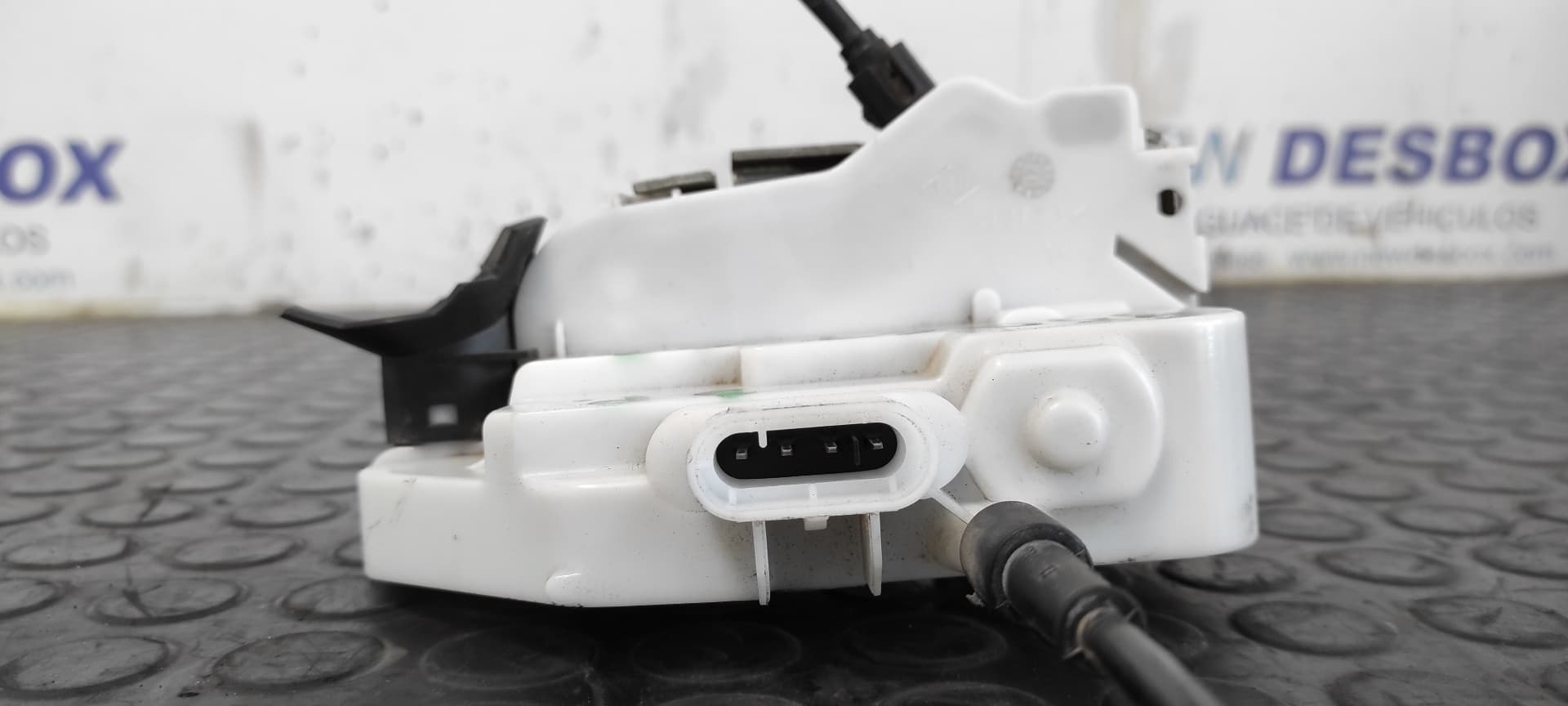Recambio de CERRADURA PUERTA DELANTERA IZQUIERDA para RENAULT TWINGO Societe D7F referencia OEM IAM 384978   - NEGRO 5