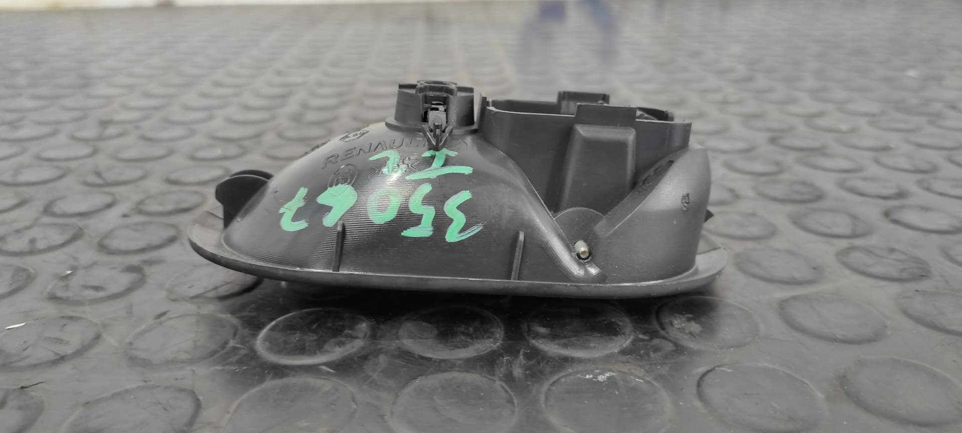 Recambio de MANETA INTERIOR DELANTERA IZQUIERDA para RENAULT TWINGO Societe D7F referencia OEM IAM 8200028487   - NEGRO 6