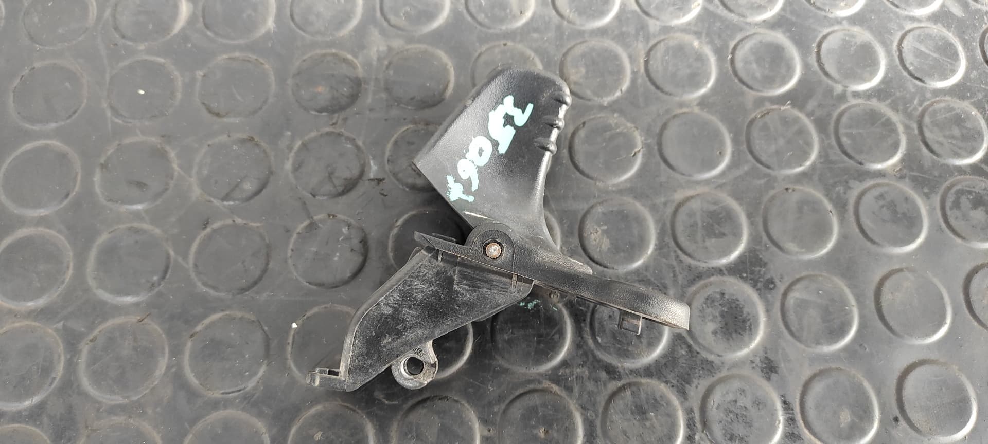 Recambio de MANETA DELANTERA DERECHA para RENAULT TWINGO Societe D7F referencia OEM IAM 8200385179   - NEGRO 2