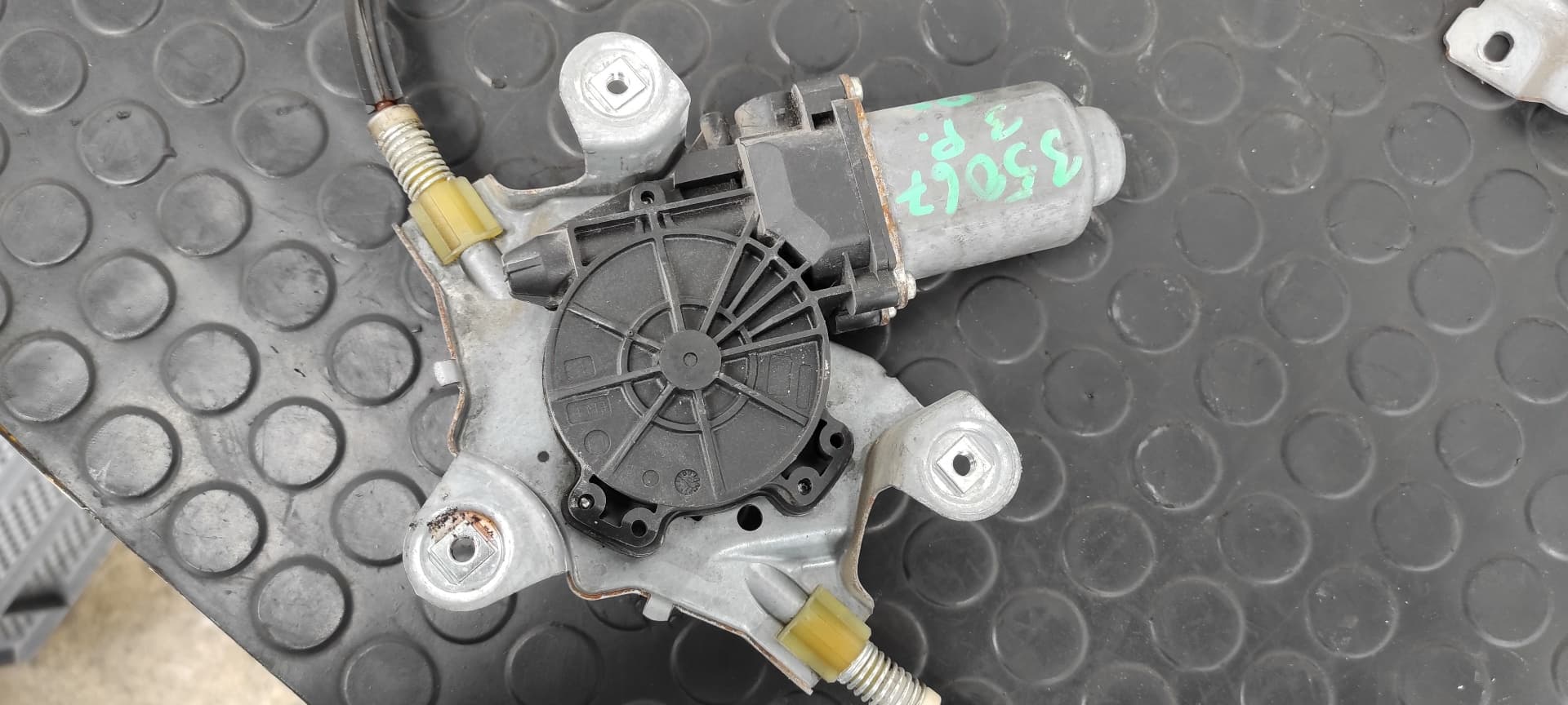 Recambio de ELEVALUNAS DELANTERO DERECHO para RENAULT TWINGO D7F referencia OEM IAM 119359ARM   - NEGRO 9