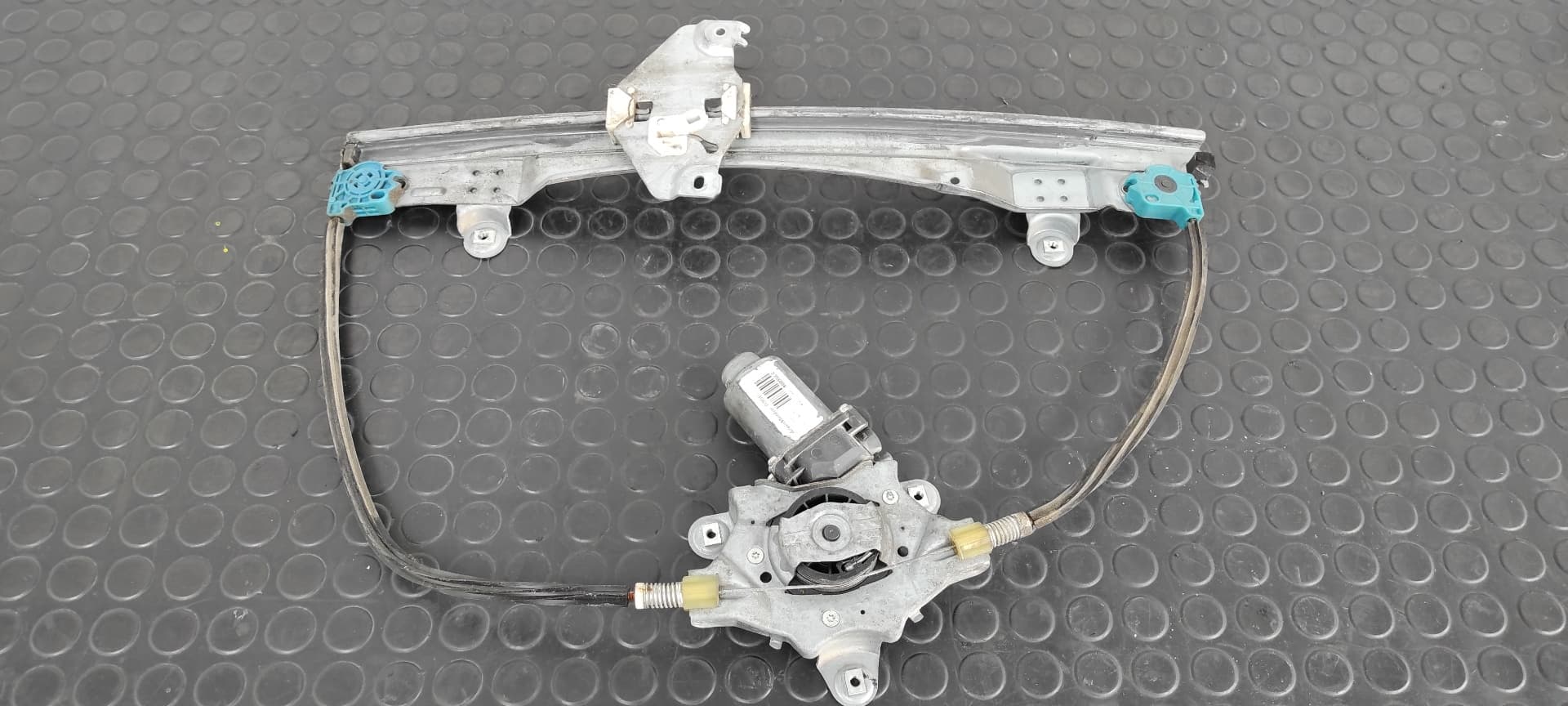 Recambio de ELEVALUNAS DELANTERO DERECHO para RENAULT TWINGO D7F referencia OEM IAM 119359ARM   - NEGRO 8