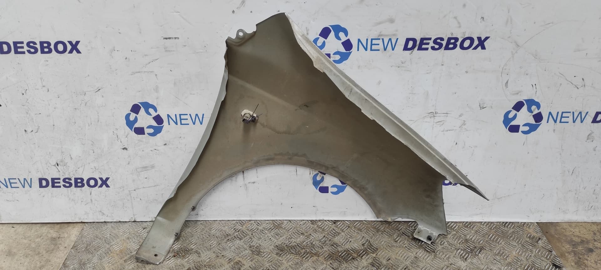 Recambio de ALETA DELANTERA IZQUIERDA para HYUNDAI GETZ (TB) 1.5 CRDi D3EA referencia OEM IAM    - GRIS 9