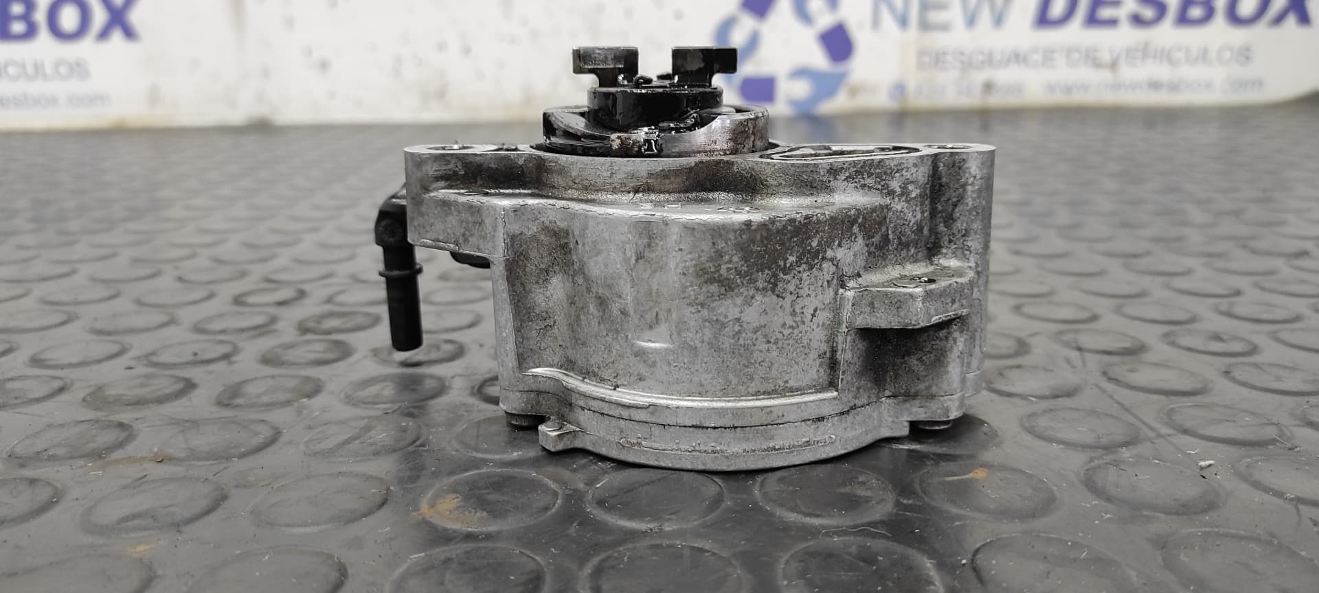 Recambio de DEPRESOR FRENO / BOMBA VACIO para FORD FOCUS LIM. (CB4) 1.6 TDCi CAT HHDA referencia OEM IAM D1563B 2602T   - BLANCO 2