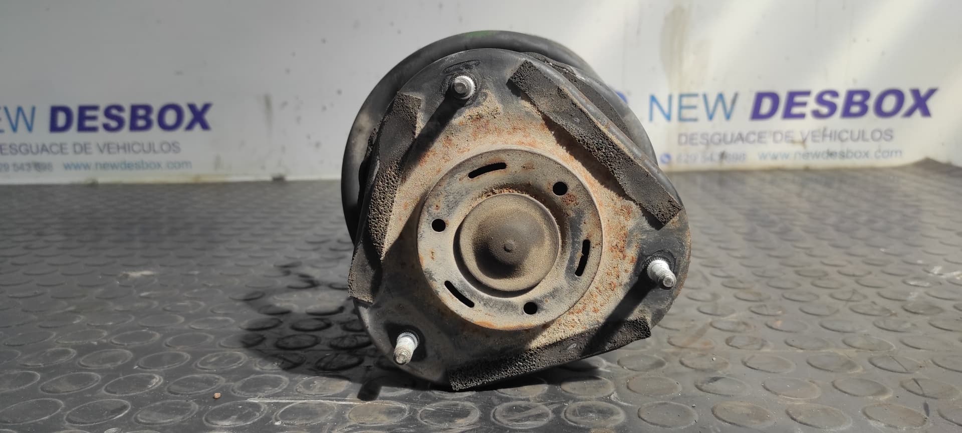 Recambio de AMORTIGUADOR DELANTERO DERECHO para TOYOTA COROLLA VERSO (R1) 2.0 D-4D Luna 1CDFTV referencia OEM IAM 485100F021   - GRIS 2