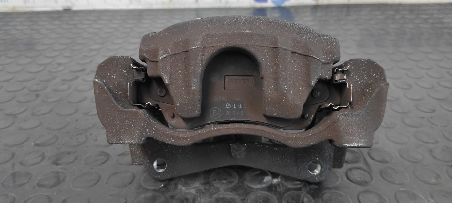 Recambio de PINZA DE FRENO DELANTERA IZQUIERDA para TOYOTA COROLLA VERSO (R1) 2.0 D-4D Luna 1CDFTV referencia OEM IAM D457 0845   - GRIS 2