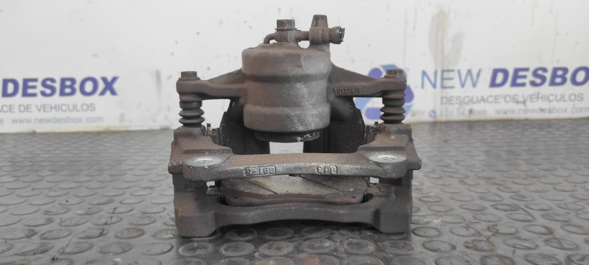 Recambio de PINZA DE FRENO DELANTERA DERECHA para TOYOTA COROLLA VERSO (R1) 2.0 D-4D Luna 1CDFTV referencia OEM IAM 57D2 0965   - GRIS 3