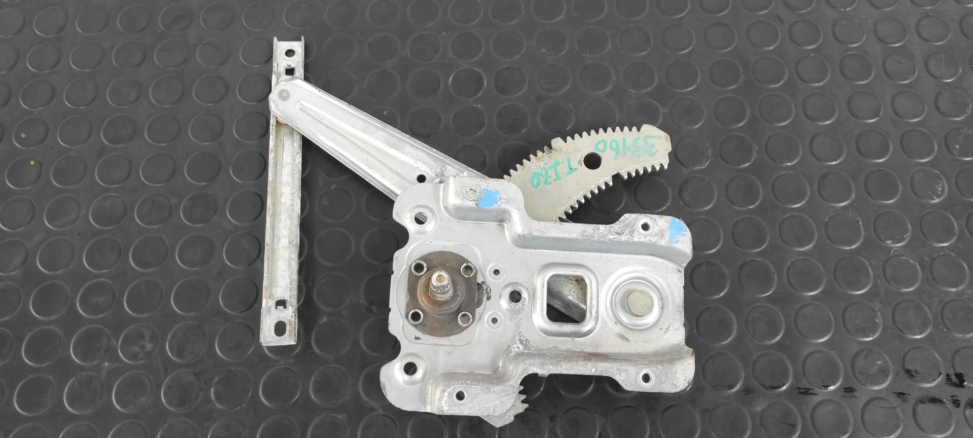 Recambio de ELEVALUNAS TRASERO IZQUIERDO para NISSAN MICRA (K12E) Acenta CR14DE referencia OEM IAM    - GRIS