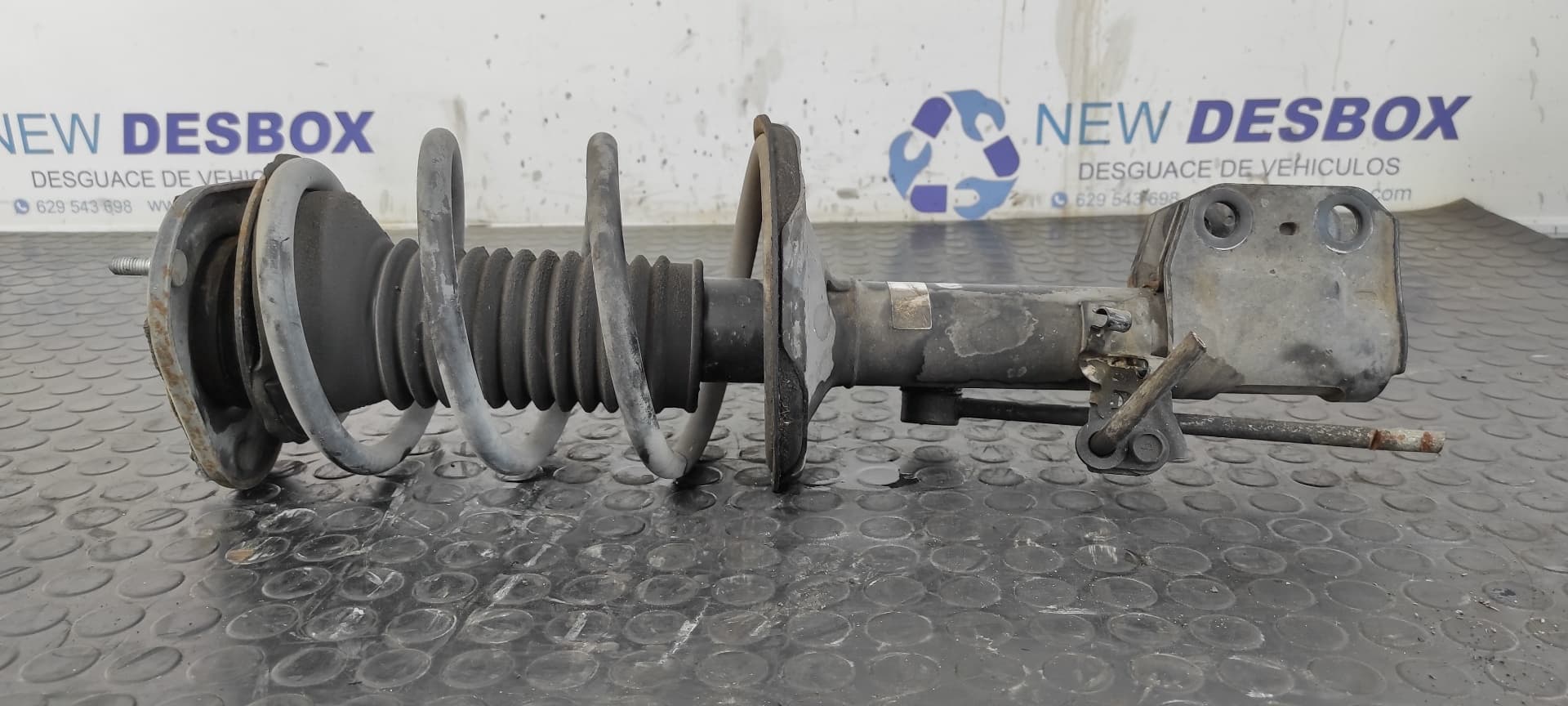 Recambio de AMORTIGUADOR DELANTERO IZQUIERDO para TOYOTA COROLLA VERSO (R1) 2.0 Turbodiesel CAT 1CDFTV referencia OEM IAM 485200F021   - NEGRO
