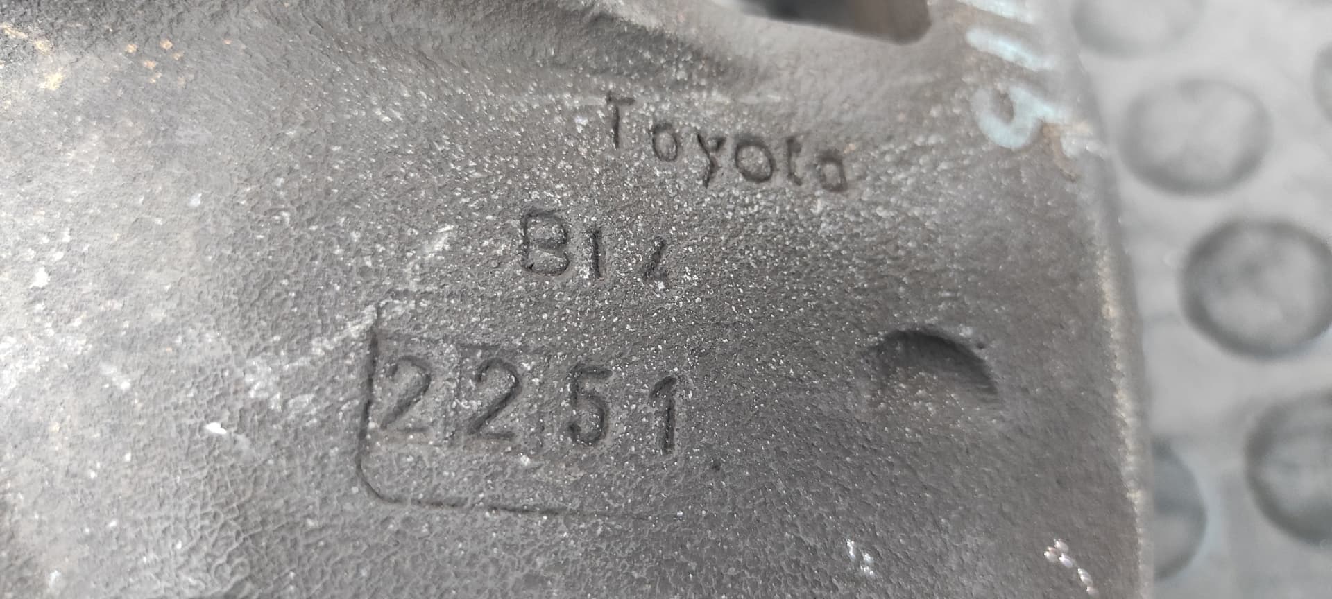 Recambio de PINZA DE FRENO DELANTERA IZQUIERDA para TOYOTA COROLLA (E12) 2.0 D-4D Linea Luna Berlina 1CDFTV referencia OEM IAM B14 2251 26932   - PLATA 3