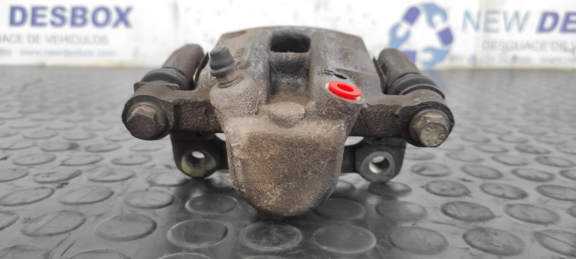 Recambio de PINZA DE FRENO TRASERA IZQUIERDA para TOYOTA COROLLA (E12) 2.0 D-4D Linea Luna Berlina 1CDFTV referencia OEM IAM B13 27201 2201   - PLATA 2