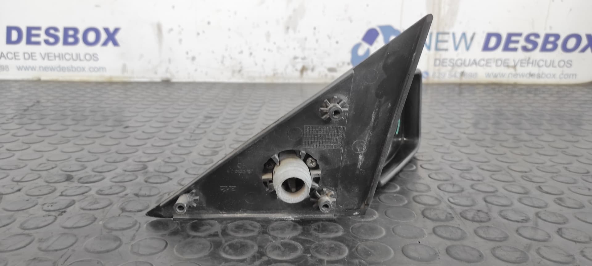Recambio de RETROVISOR DERECHO para SEAT IBIZA (6K) 1.3 CAT (AAV) 021A1000 referencia OEM IAM 507205   - ROJO 5