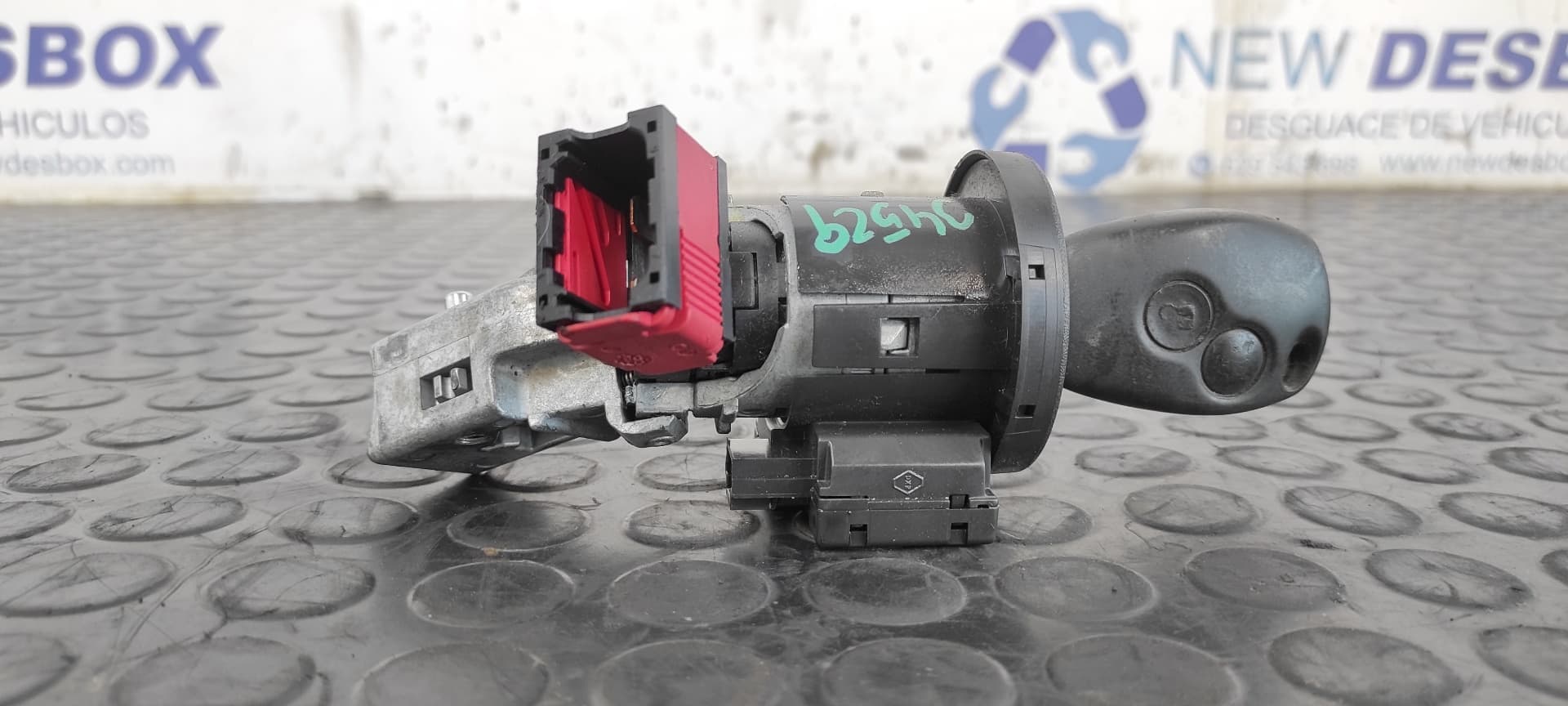 Recambio de CONMUTADOR DE ARRANQUE para RENAULT GRAND MODUS Authentique K9KT7 referencia OEM IAM 8200214173C   - NEGRO