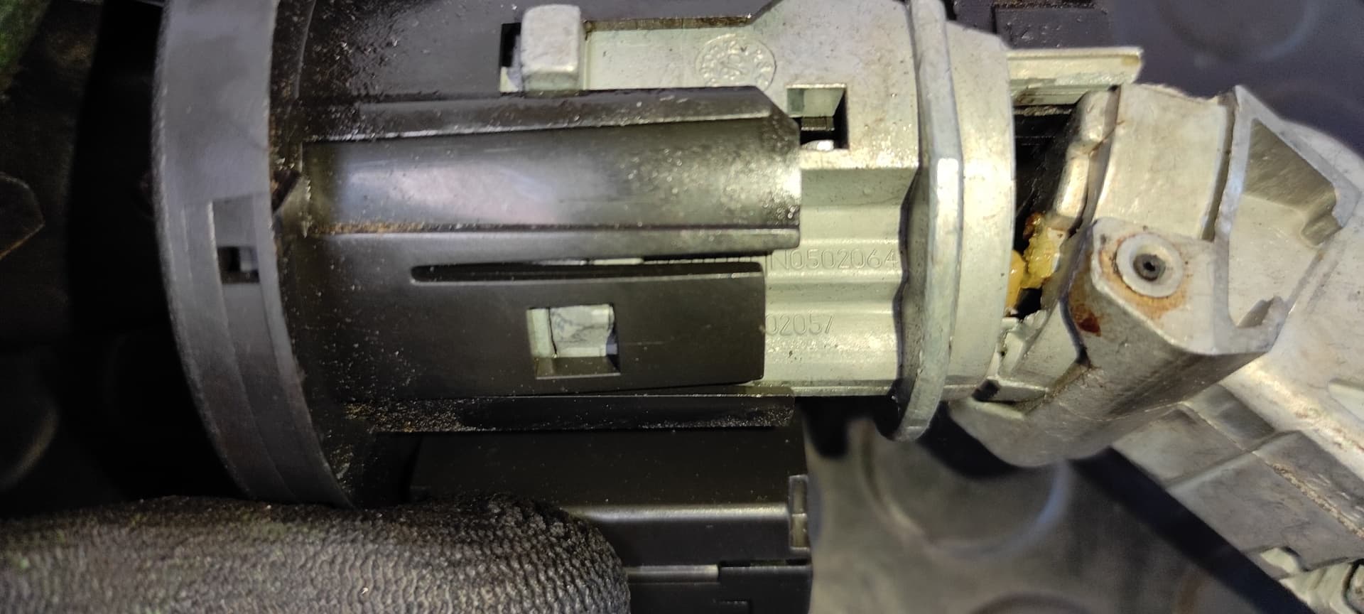 Recambio de CONMUTADOR DE ARRANQUE para RENAULT GRAND MODUS Authentique K9KT7 referencia OEM IAM 8200214173C   - NEGRO 5