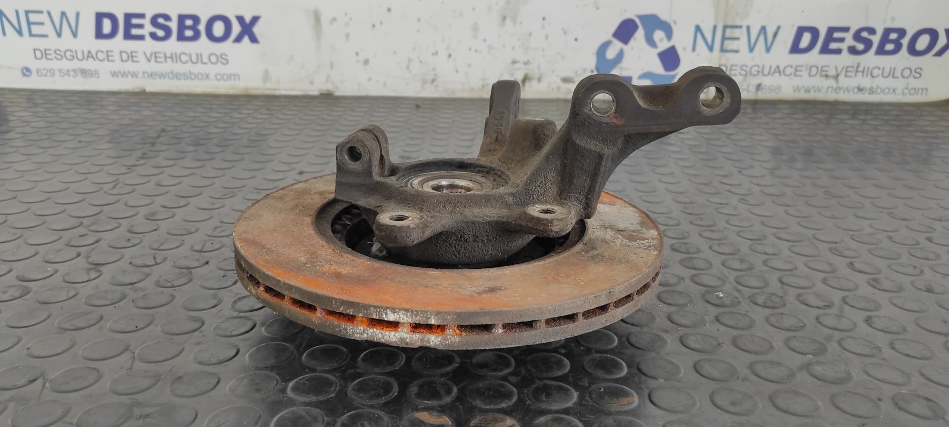 Recambio de MANGUETA DELANTERA IZQUIERDA para RENAULT CLIO II FASE I (B/CBO) 1.9 D F9Q H7 referencia OEM IAM X060   - BLANCO 2
