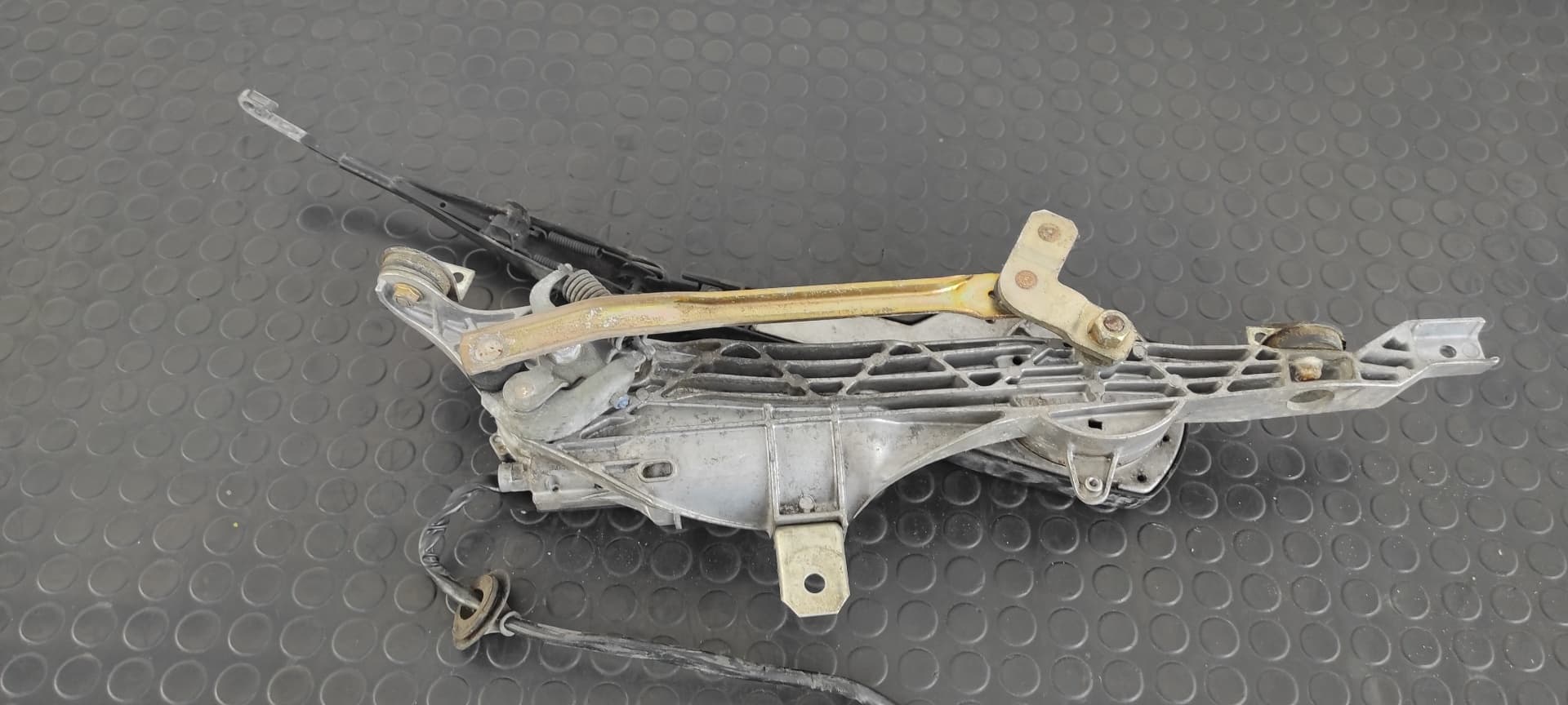 Recambio de MOTOR LIMPIA DELANTERO para MERCEDES-BENZ CLASE S (W140) BERLINA 3.2 300 SE (140.032) M104990 referencia OEM IAM 0390341403   - AZUL 6