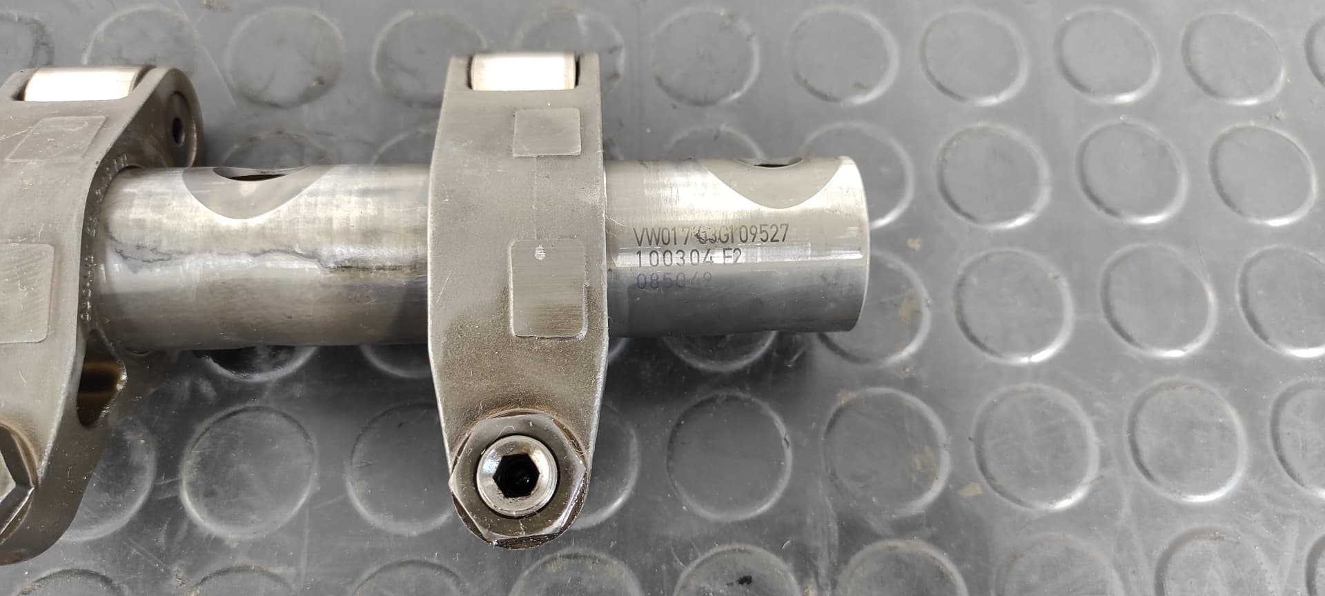 Recambio de EJE BALANCINES para VOLKSWAGEN GOLF V BERLINA (1K1) BKD referencia OEM IAM 03G109527 5