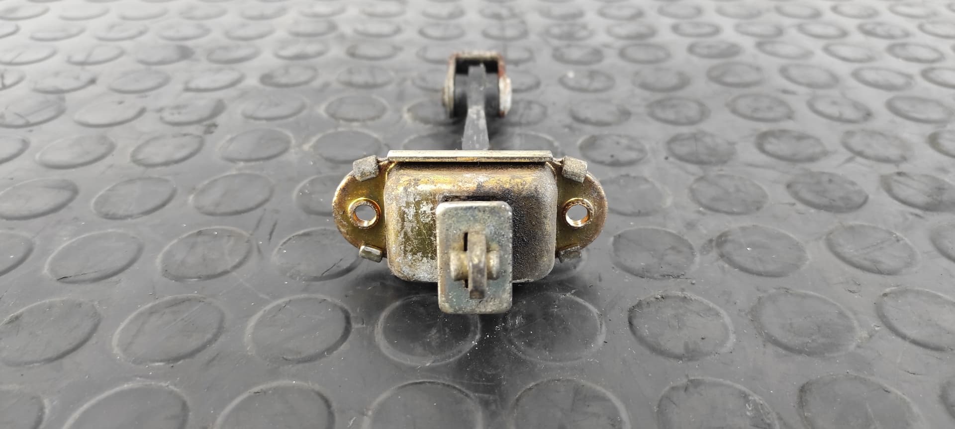 Recambio de RETENEDOR PUERTA IZQUIERDA  para NISSAN MICRA (K12E) Acenta CR14DE referencia OEM IAM ES78   - GRIS 2