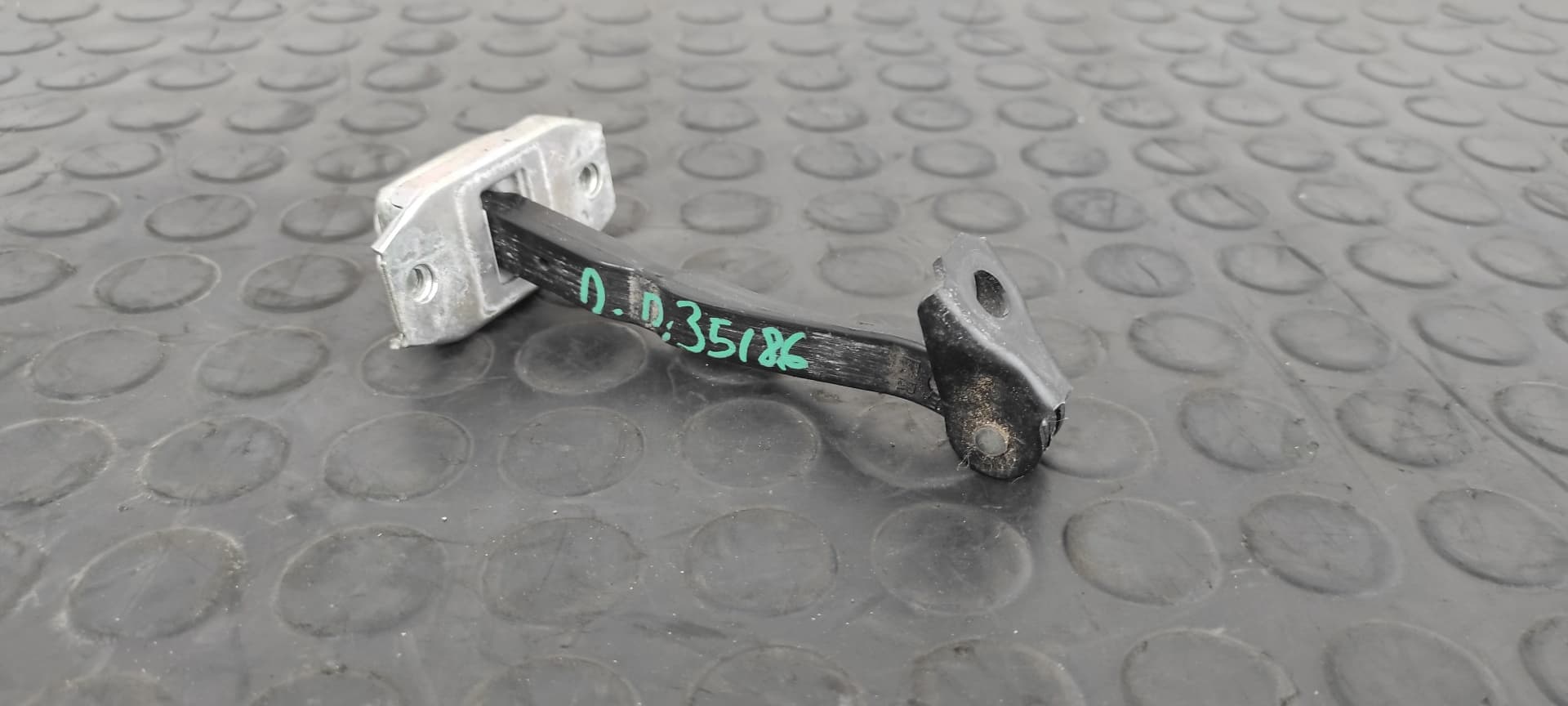 Recambio de RETENEDOR PUERTA DERECHA para NISSAN QASHQAI (J11) N-Connecta HRA2 referencia OEM IAM    - BLANCO 2