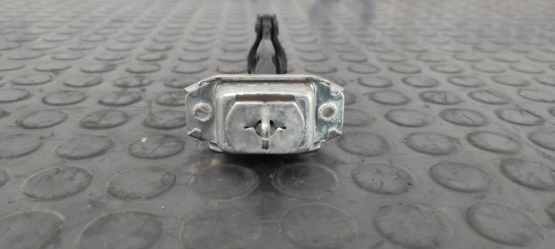 Recambio de RETENEDOR PUERTA DERECHA para NISSAN QASHQAI (J11) N-Connecta HRA2 referencia OEM IAM    - BLANCO 3