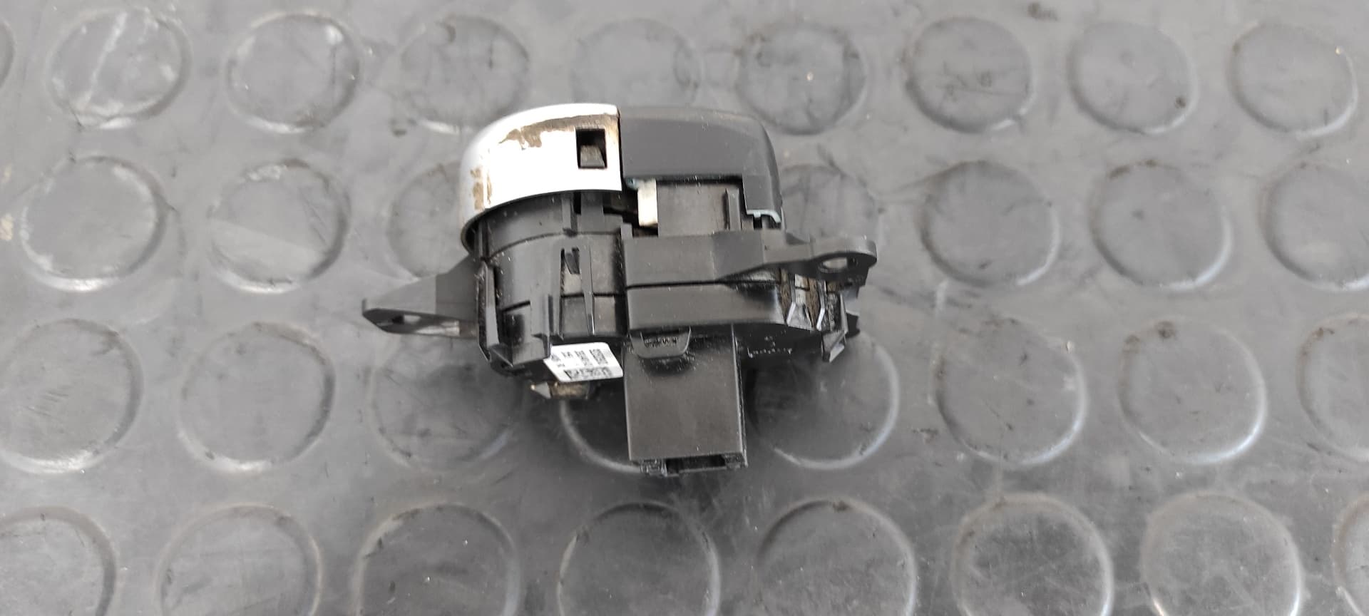 Recambio de CONMUTADOR DE ARRANQUE para BMW X3 (F25) sDrive 18d N47D20C referencia OEM IAM 922523903   - GRIS 5
