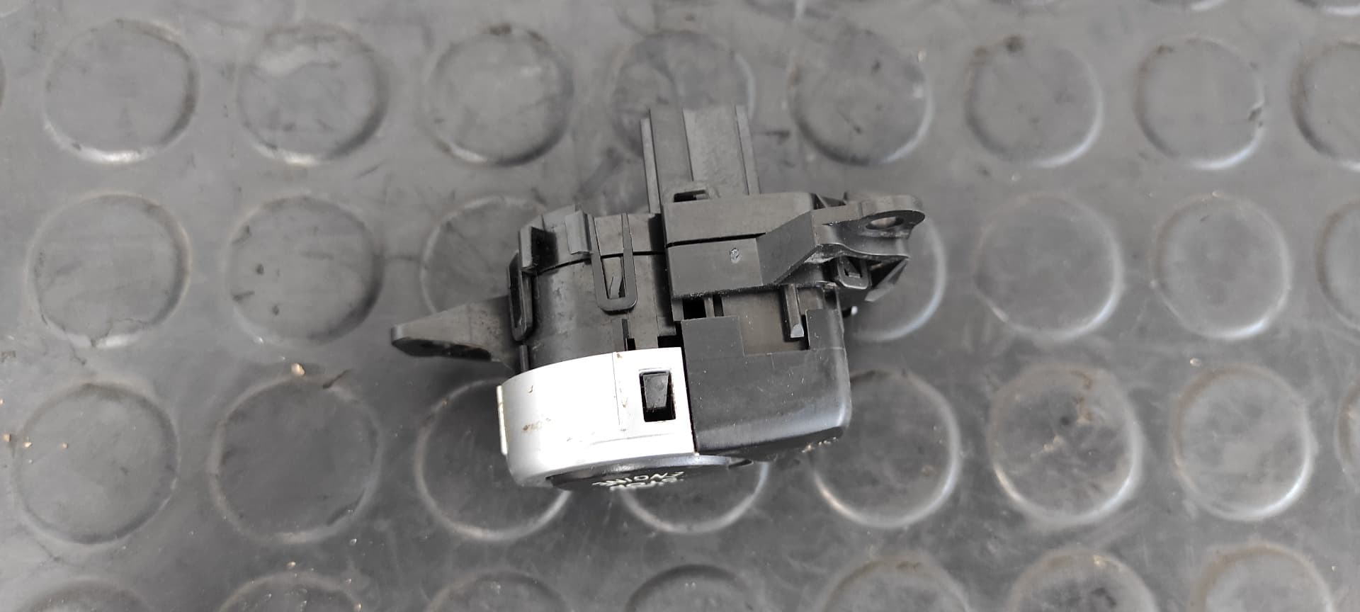 Recambio de CONMUTADOR DE ARRANQUE para BMW X3 (F25) sDrive 18d N47D20C referencia OEM IAM 922523903   - GRIS 4