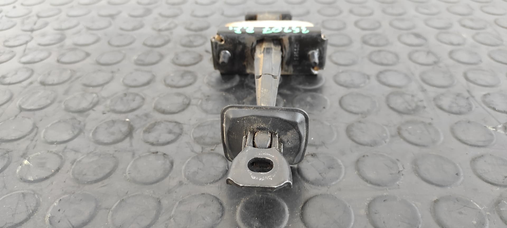 Recambio de RETENEDOR PUERTA IZQUIERDA  para BMW X3 (F25) sDrive 18d N47D20C referencia OEM IAM B2268WI   - GRIS 6