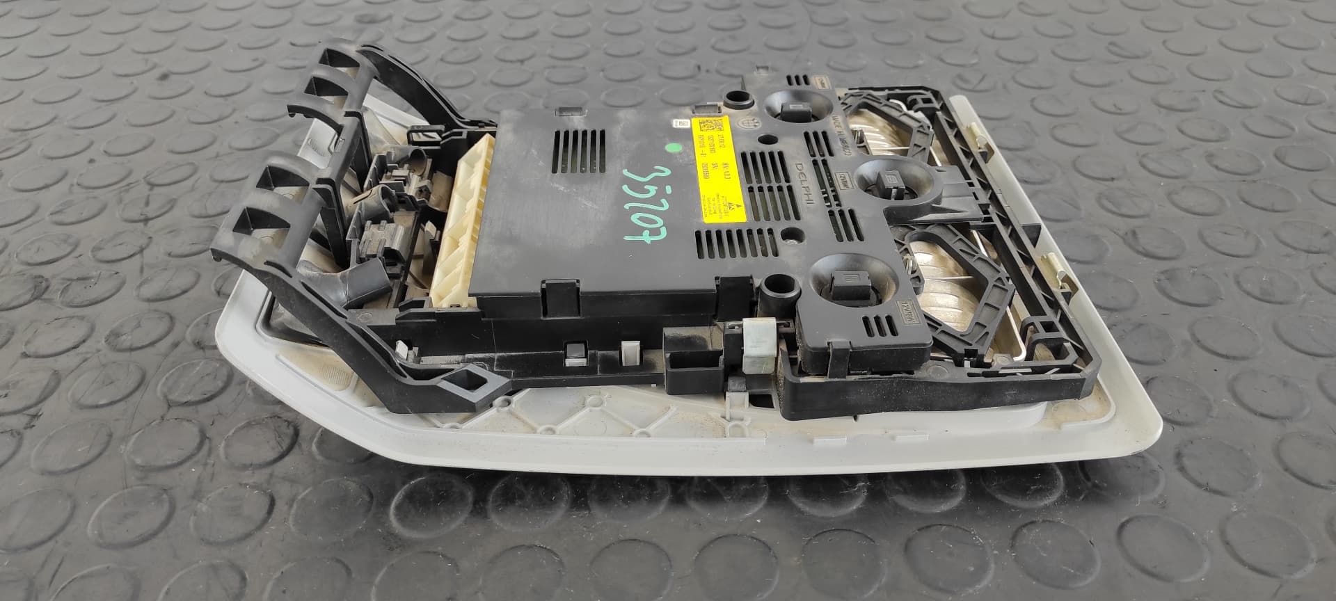 Recambio de LUZ INTERIOR para BMW X3 (F25) sDrive 18d N47D20C referencia OEM IAM 9231316   - GRIS 11