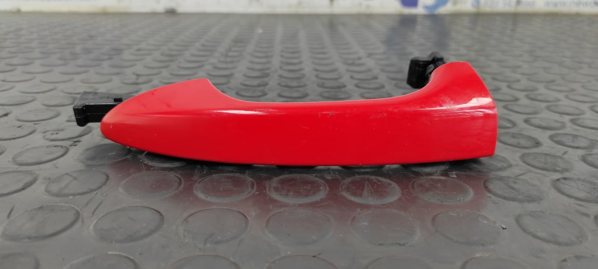 Recambio de MANETA DELANTERA DERECHA para HYUNDAI I20 ACTIVE Classic blue G3LC referencia OEM IAM    - ROJO
