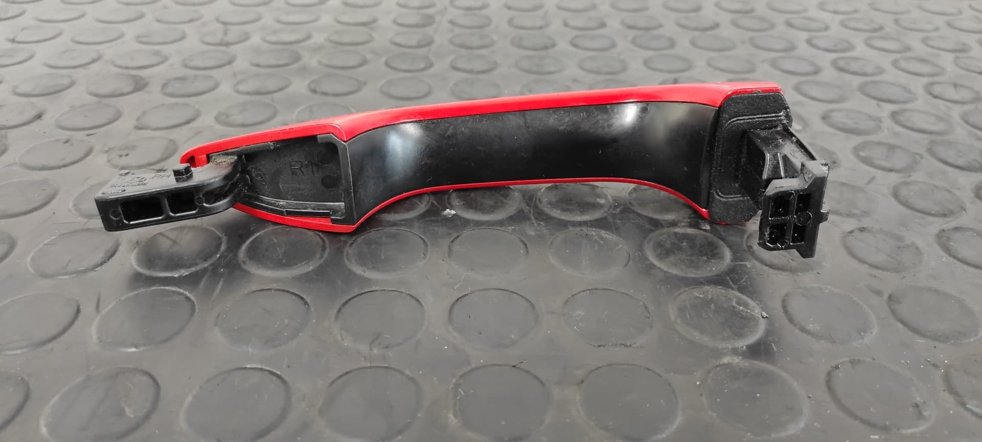 Recambio de MANETA DELANTERA DERECHA para HYUNDAI I20 ACTIVE Classic blue G3LC referencia OEM IAM    - ROJO 2