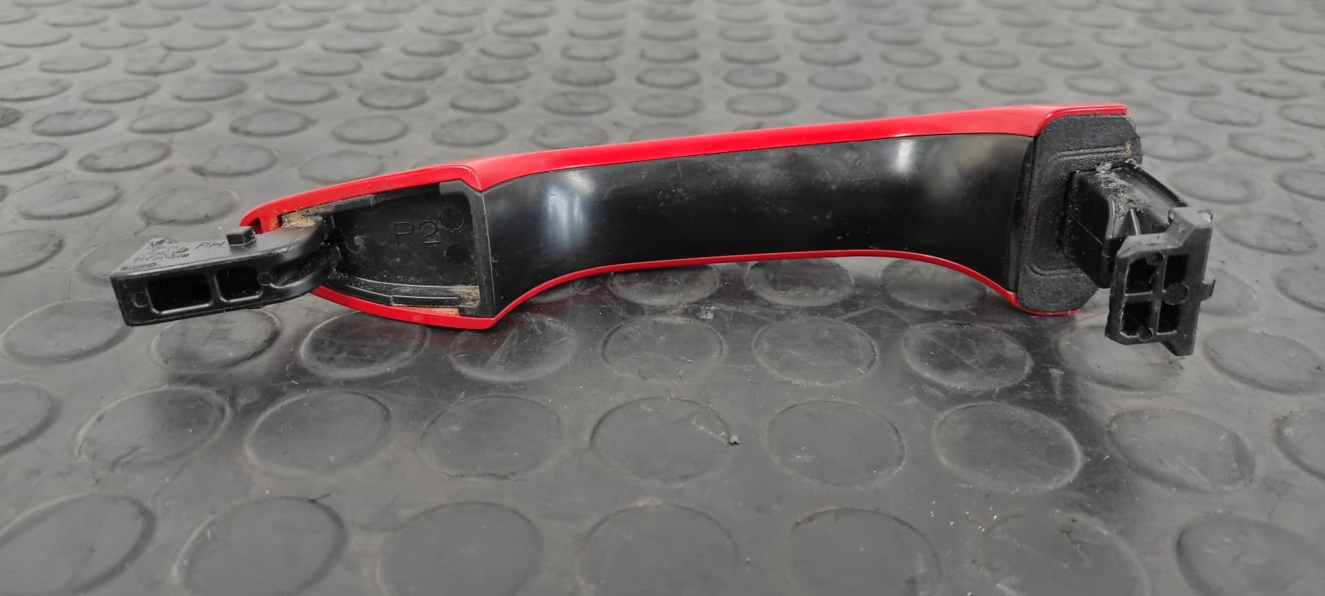 Recambio de MANETA TRASERA DERECHA para HYUNDAI I20 ACTIVE Classic blue G3LC referencia OEM IAM    - ROJO 3