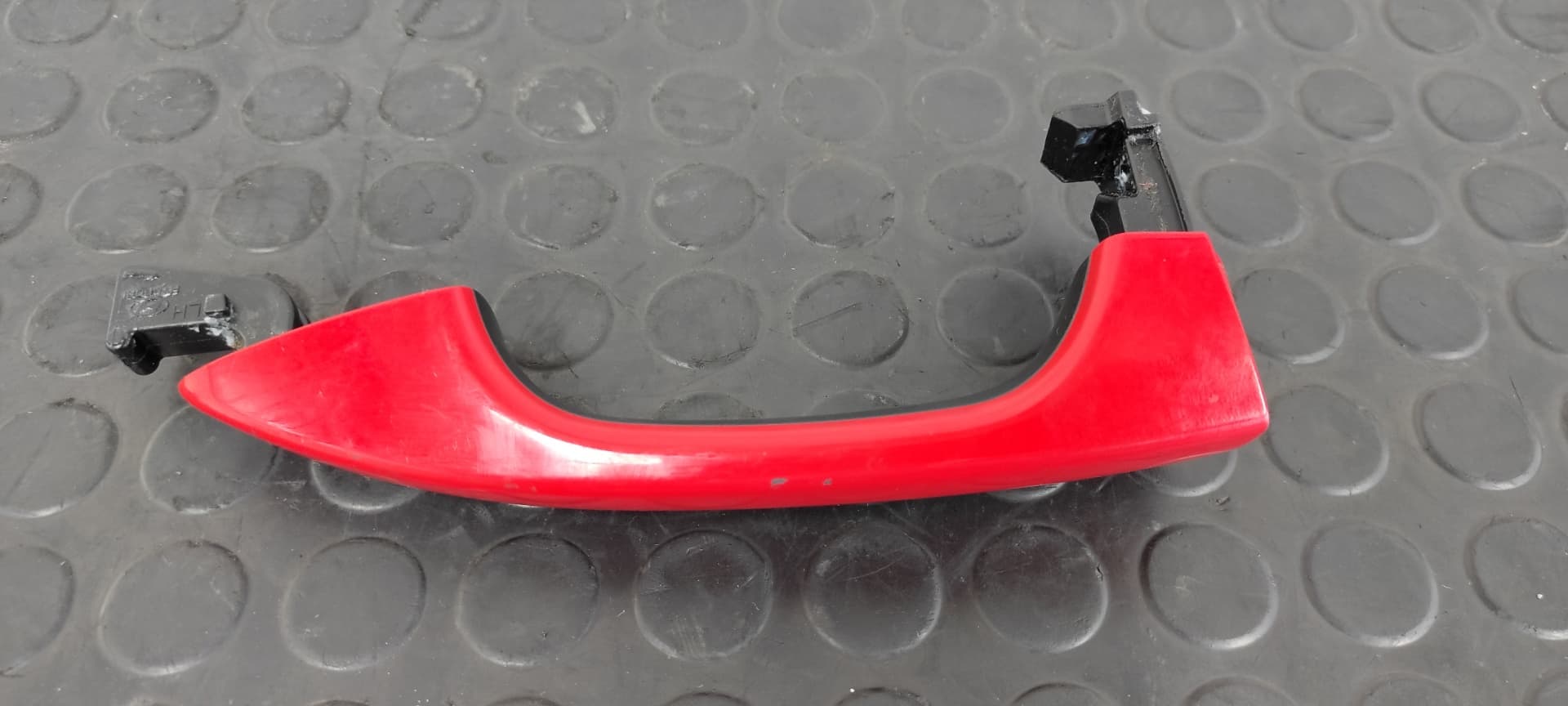 Recambio de MANETA  TRASERA IZQUIERDA para HYUNDAI I20 ACTIVE Classic blue G3LC referencia OEM IAM    - ROJO 3