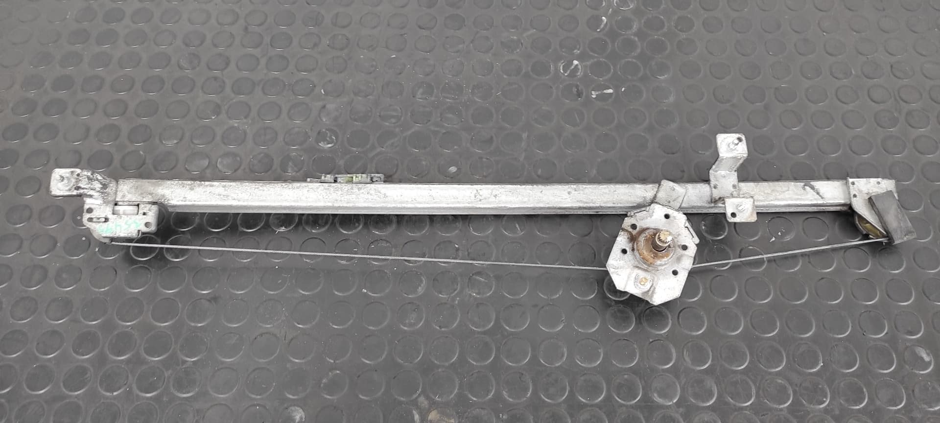 Recambio de ELEVALUNAS DELANTERO IZQUIERDO para CITROEN JUMPER CAJA ABIERTA (06.2006 =>) 33 L1 HDi 100 4HY referencia OEM IAM    - BLANCO