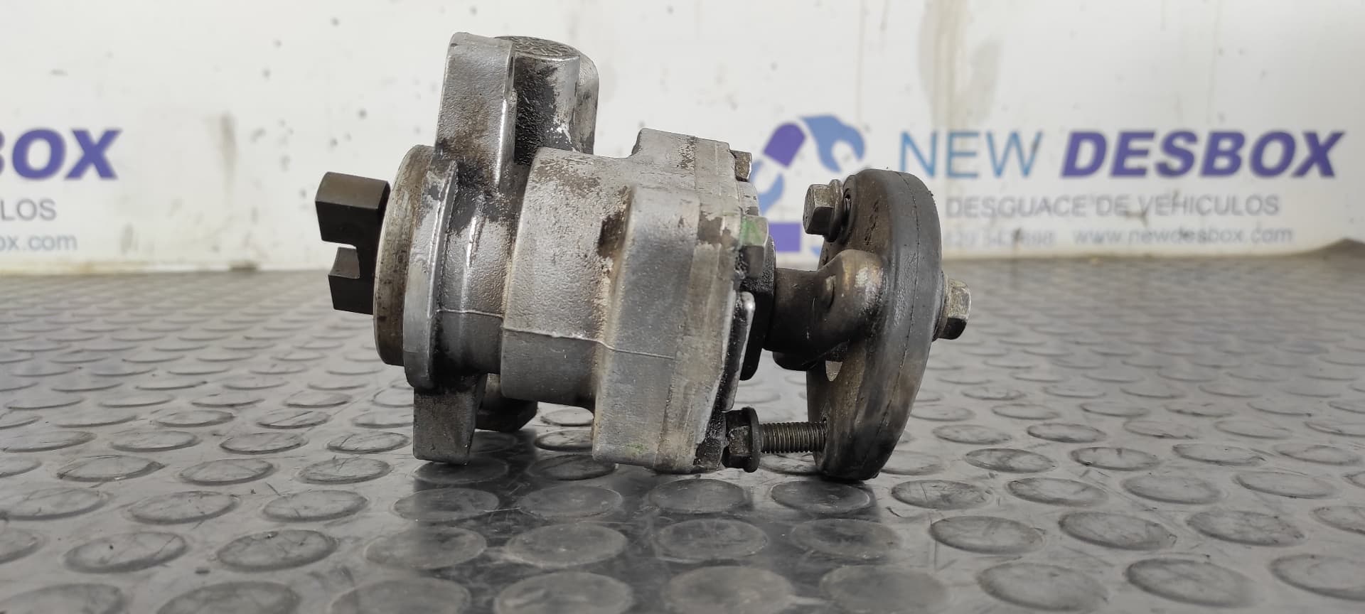 Recambio de BOMBA DIRECCION para CHRYSLER VOYAGER (ES) 09B referencia OEM IAM P0171425389 4