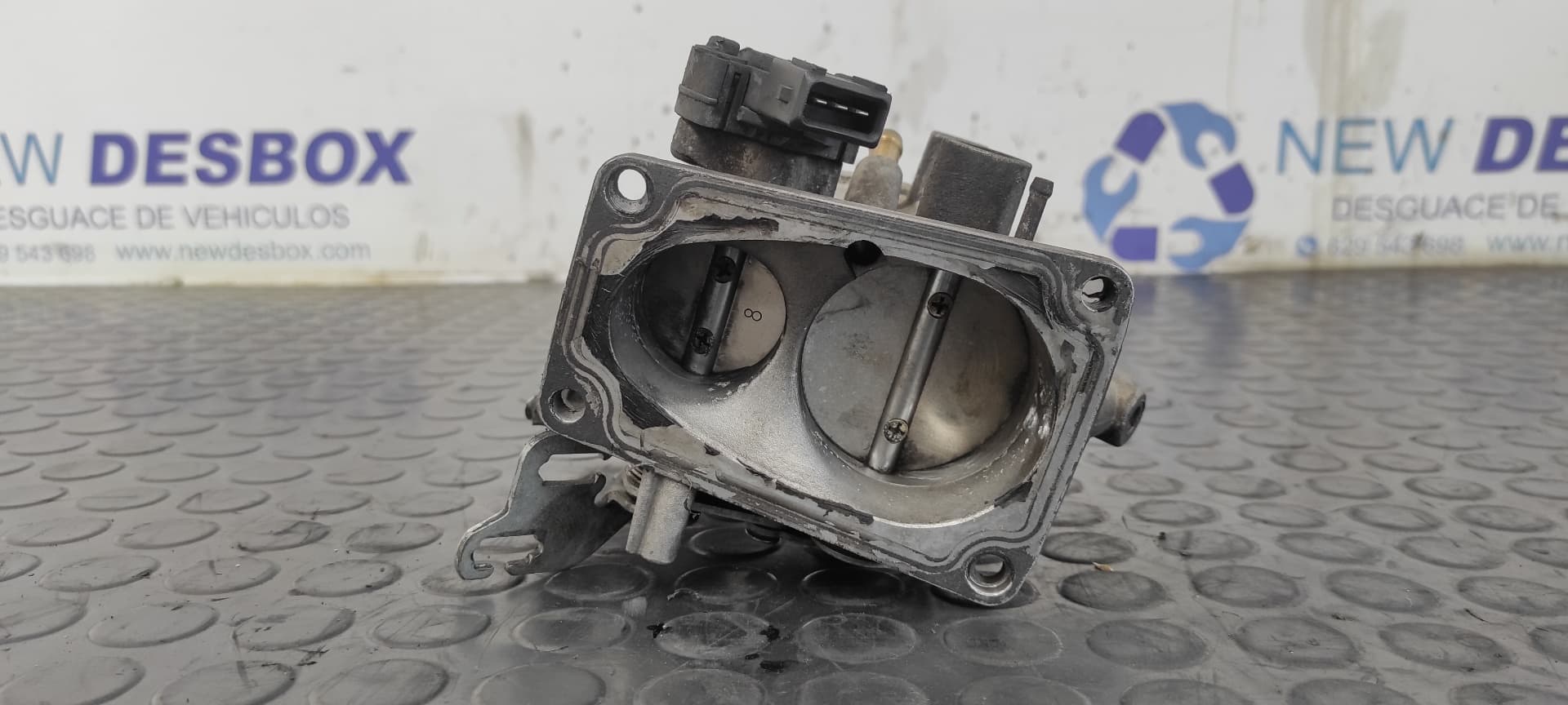 Recambio de CAJA MARIPOSA para BMW SERIE 3 COUPE (E36) 184S1 referencia OEM IAM 17273459 7