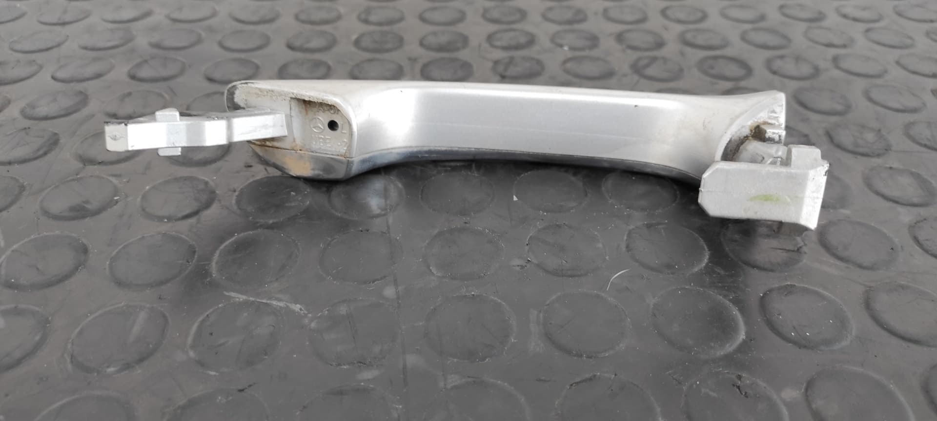 Recambio de MANETA DELANTERA IZQUIERDA para MERCEDES-BENZ CLASE C (W203) BERLINA 2.7 CDI 20V CAT OM612962 referencia OEM IAM UBE 2   - PLATA 5