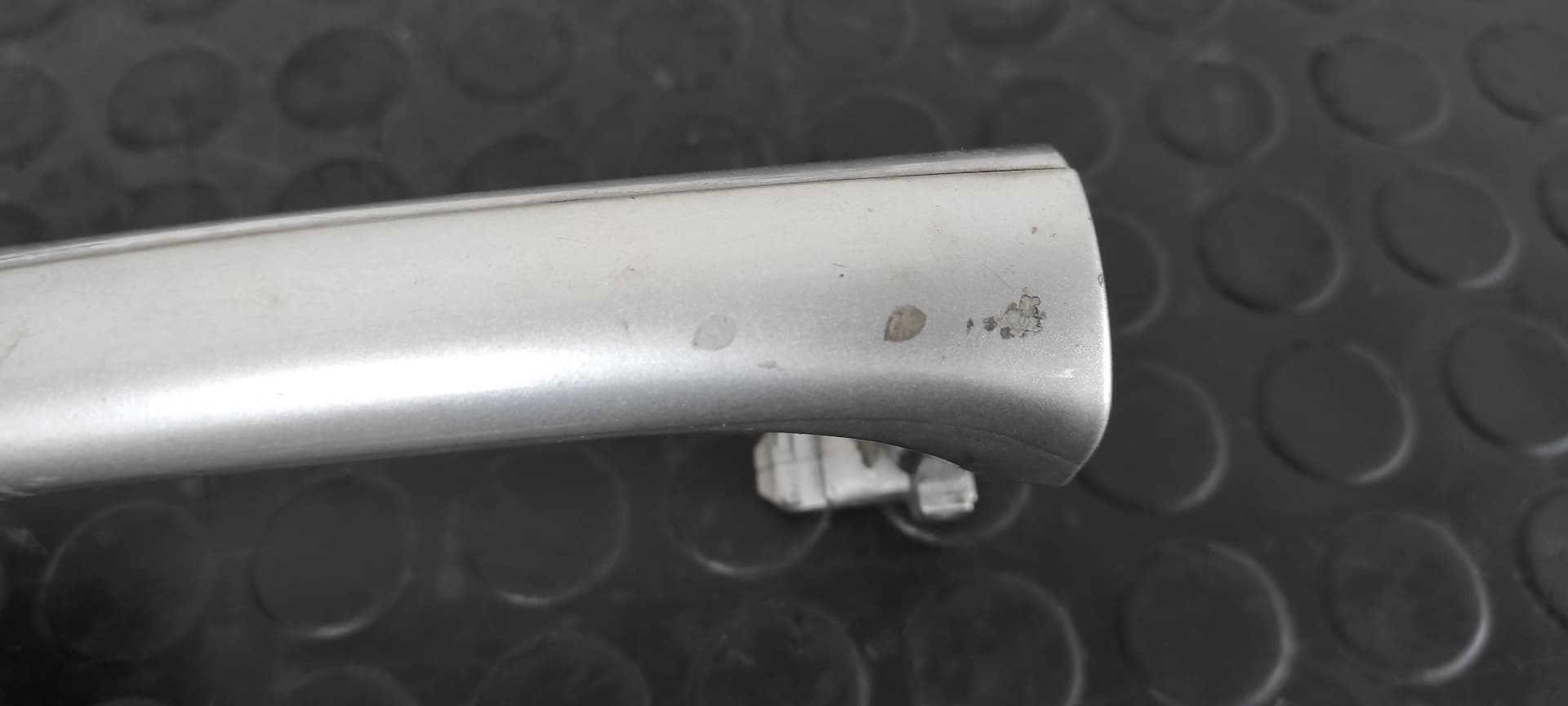 Recambio de MANETA DELANTERA IZQUIERDA para MERCEDES-BENZ CLASE C (W203) BERLINA 2.7 CDI 20V CAT OM612962 referencia OEM IAM UBE 2   - PLATA 3