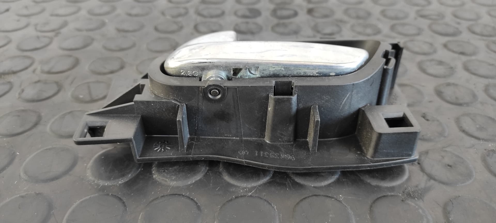 Recambio de MANETA INTERIOR DELANTERA IZQUIERDA para CITROEN C4 BERLINA Exclusive RHR referencia OEM IAM 96435311   - NEGRO 2