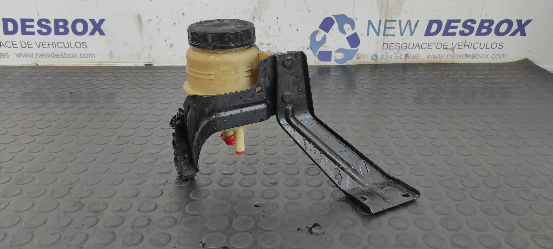 Recambio de DEPOSITO SERVO para CITROEN JUMPER CAJA ABIERTA (06.2006 =>) 33 L1 HDi 100 4HY referencia OEM IAM B309   - BLANCO 3