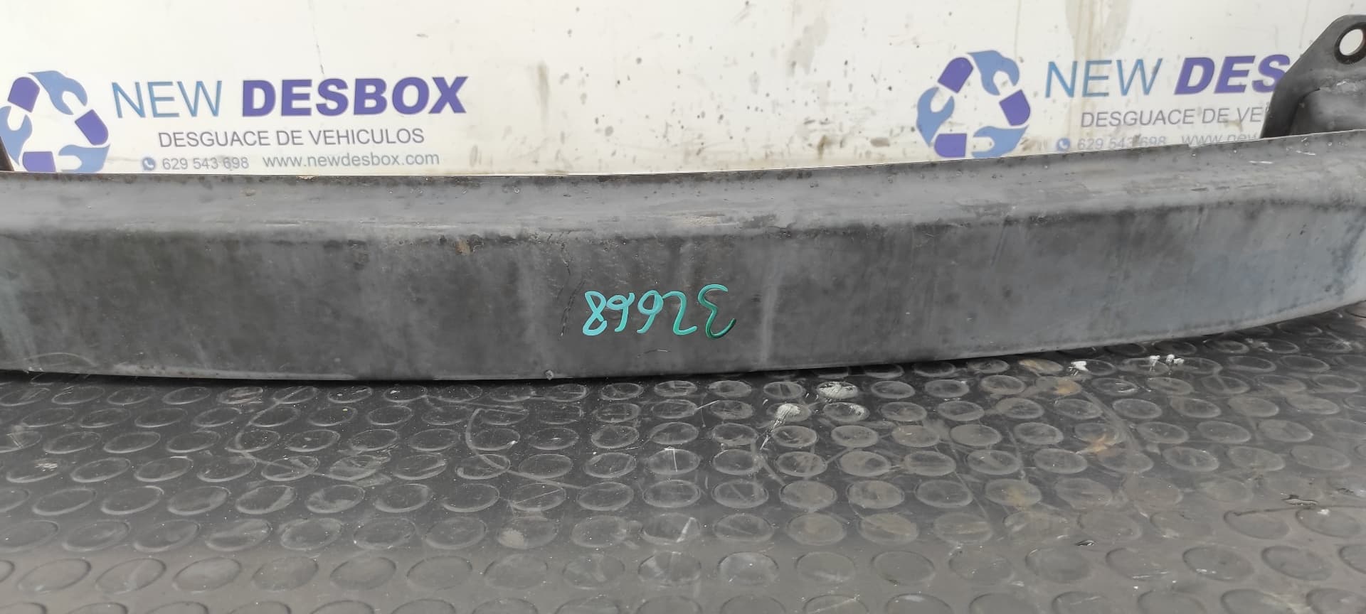 Recambio de REFUERZO PARAGOLPES DELANTERO para RENAULT KANGOO K9K B8 referencia OEM IAM 09358004   - BLANCO 2