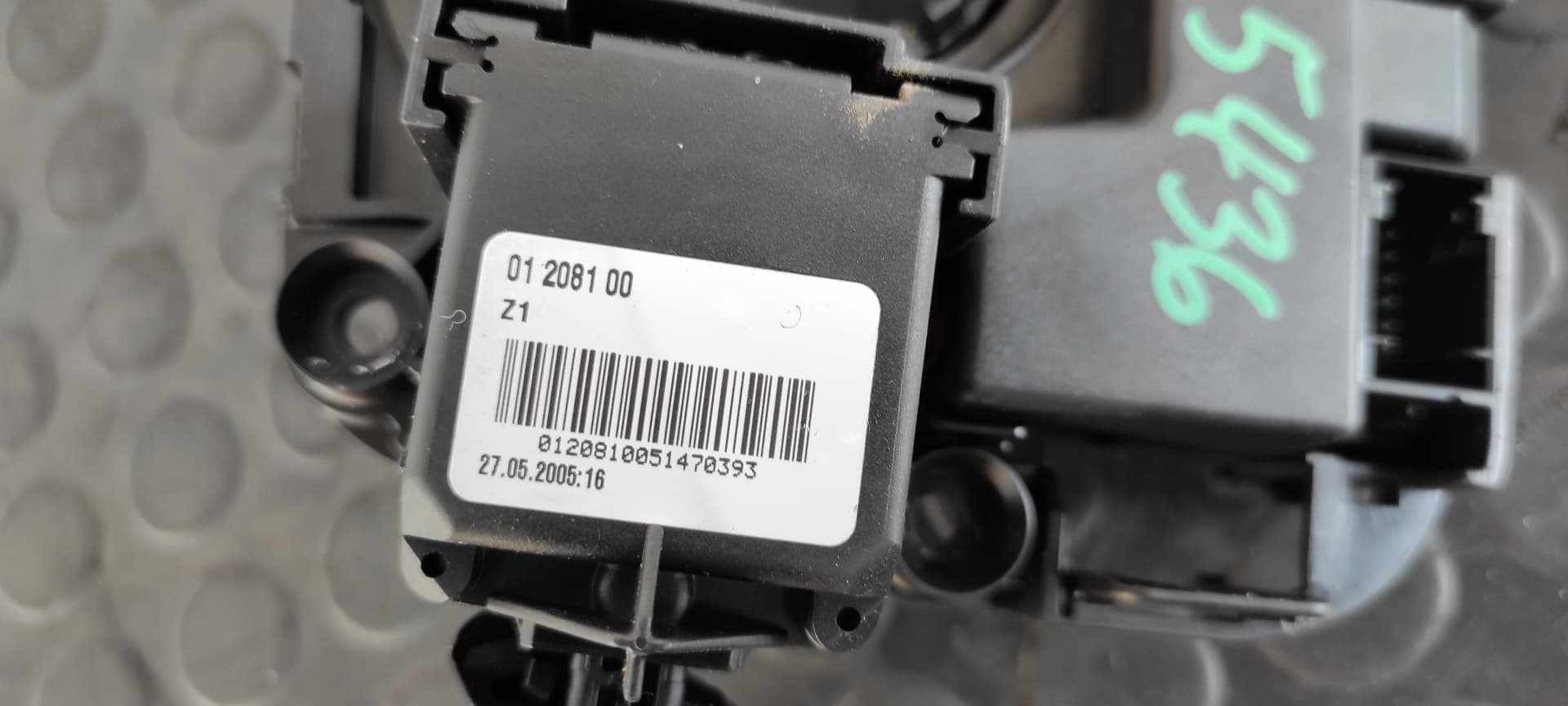 Recambio de MANDO MULTIFUNCION para BMW SERIE 3 BERLINA (E90) 204D4 referencia OEM IAM 696267003   - NEGRO 6