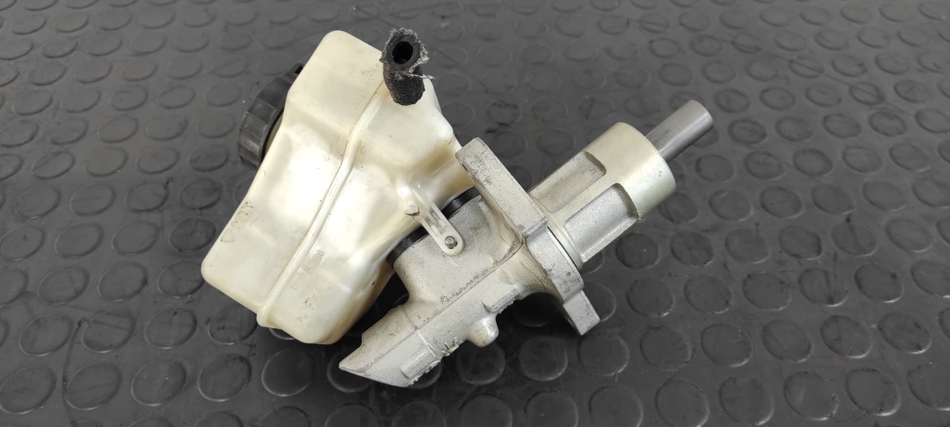 Recambio de BOMBA FRENO para BMW SERIE 3 BERLINA (E90) 320d 204D4 referencia OEM IAM 03350886541   - NEGRO 3