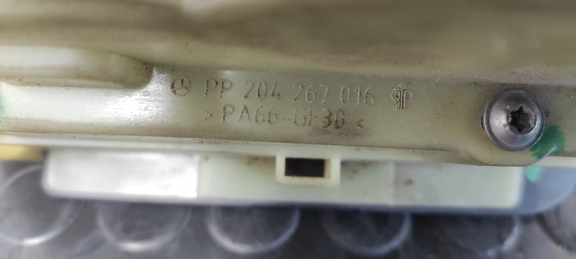Recambio de PALANCA CAMBIO para MERCEDES-BENZ CLASE C (W204) BERLINA 2.2 CDI CAT OM646811 referencia OEM IAM 204267016   - BLANCO 9