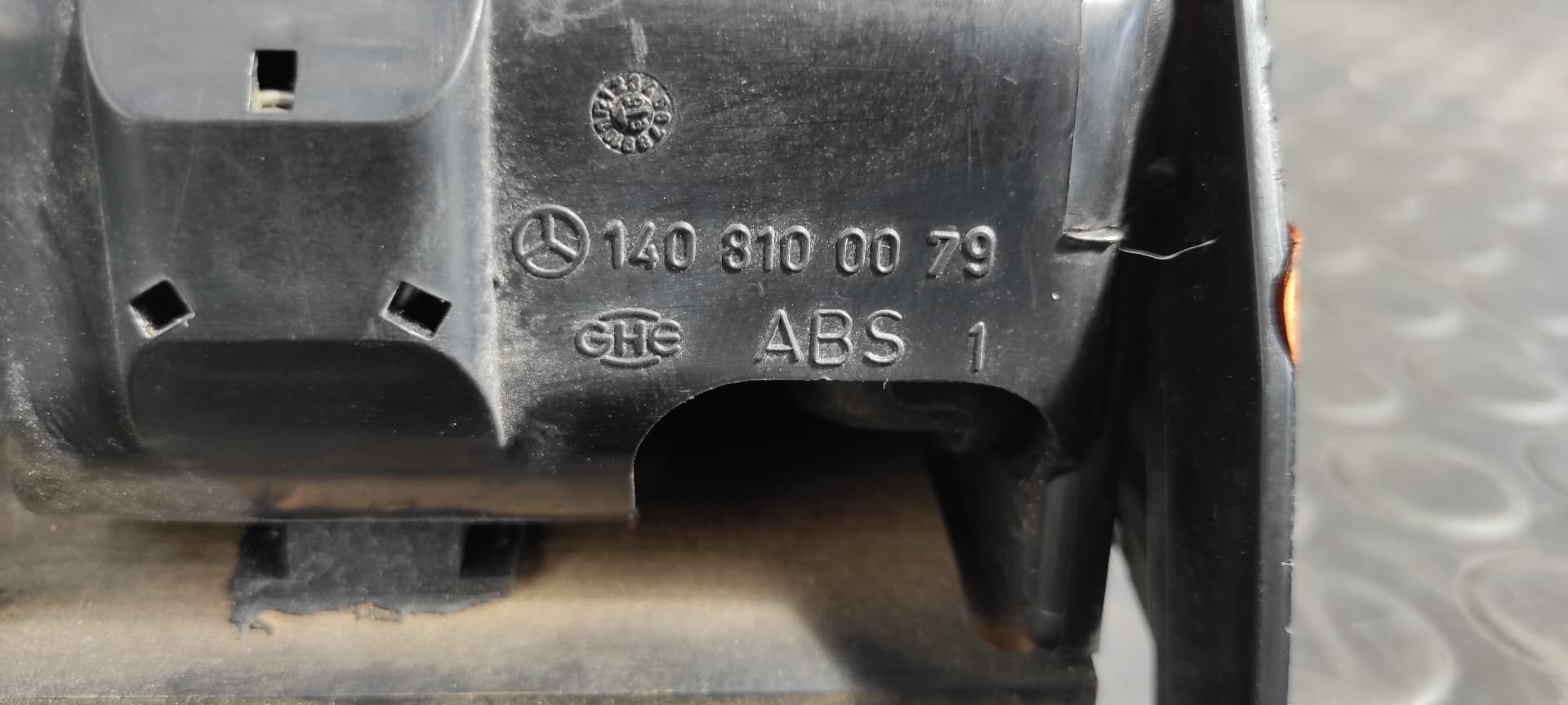 Recambio de CENICERO para MERCEDES-BENZ CLASE S (W140) BERLINA 3.2 300 SE (140.032) M104990 referencia OEM IAM 1408100076   - AZUL 2